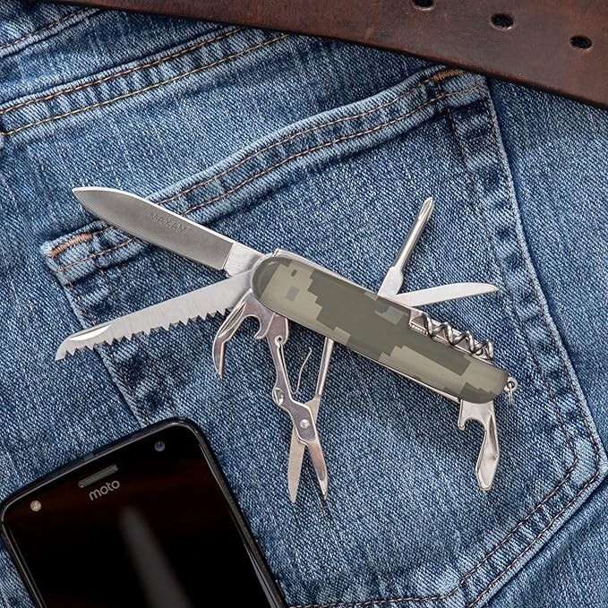 MAXAM Stainless Steel Multi-Tool 3.5″ Pocket Knife – Digital Camo