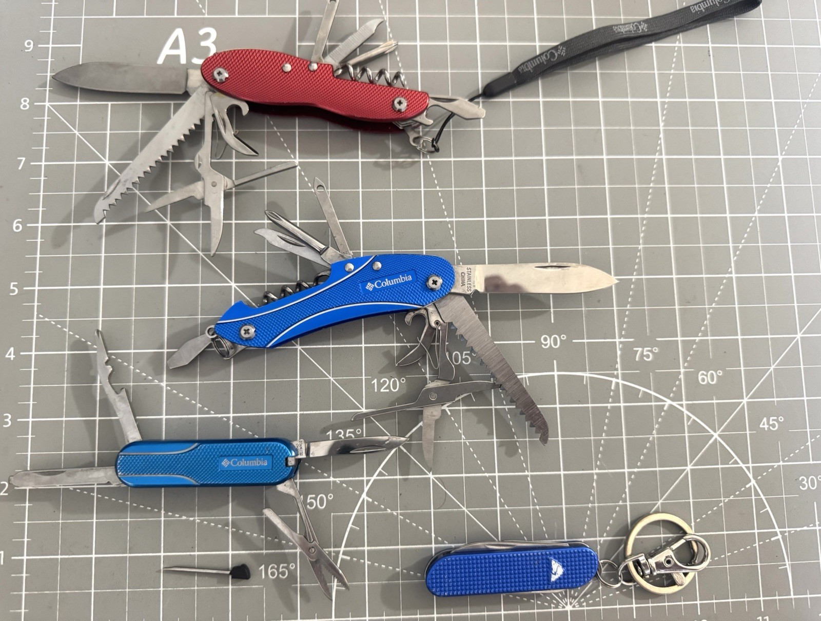 Lot of 3 COLUMBIA Blue/Red Aluminum Handle Keychain Multi-Tools with BONUS