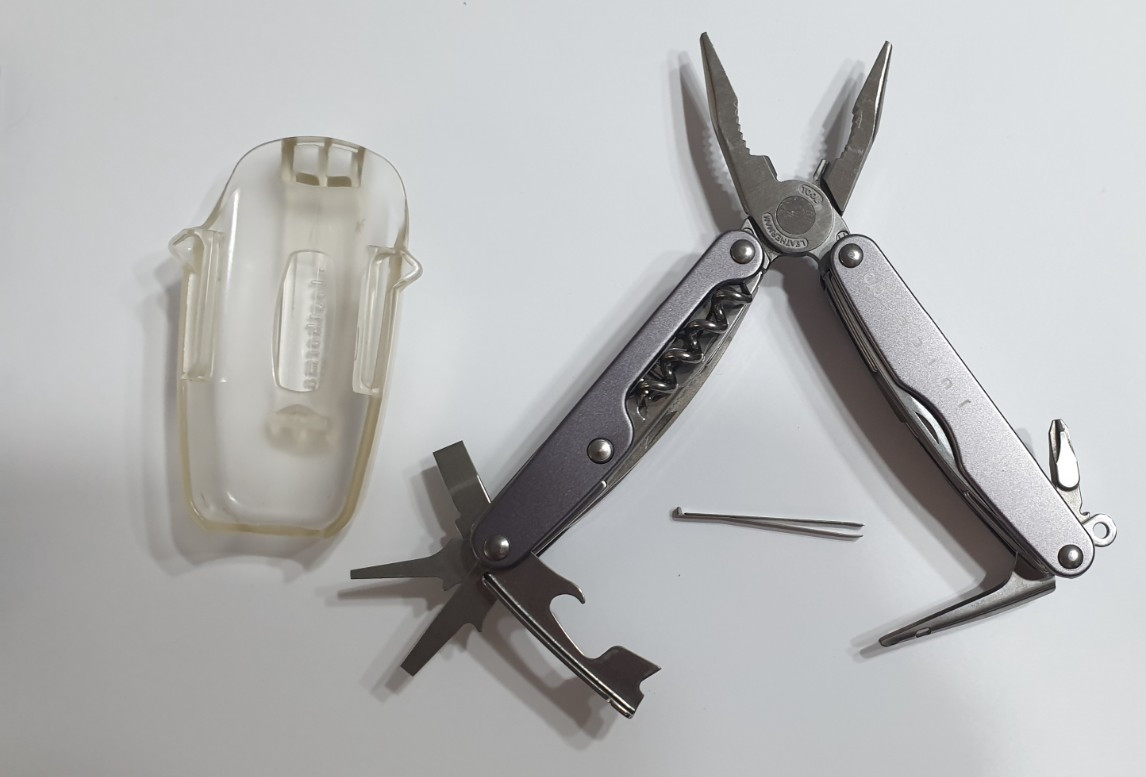 🔥🔥🔥 Leatherman Juice Pro Polycarbonate Case 23 Tools Ltd Ed Costco Mint Rare