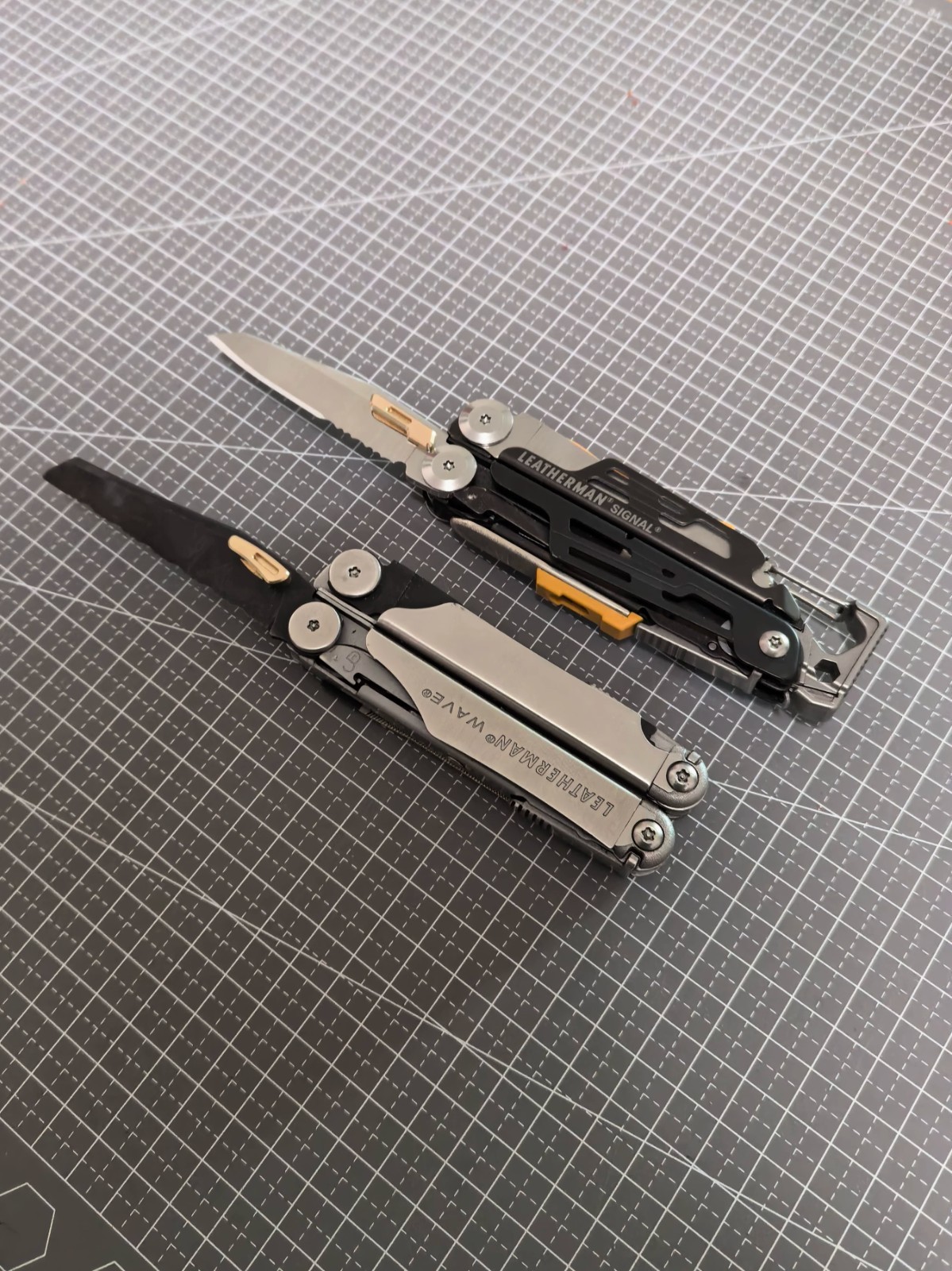 Aluminum Brass Thumb Stud for Leatherman SIGNAL with Light Slot EDC Upgrade