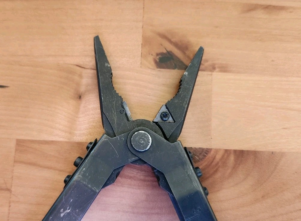 Gerber MP600 Multi-Tool Multi-Plier Black Oxide – Great (NOTE) – X23