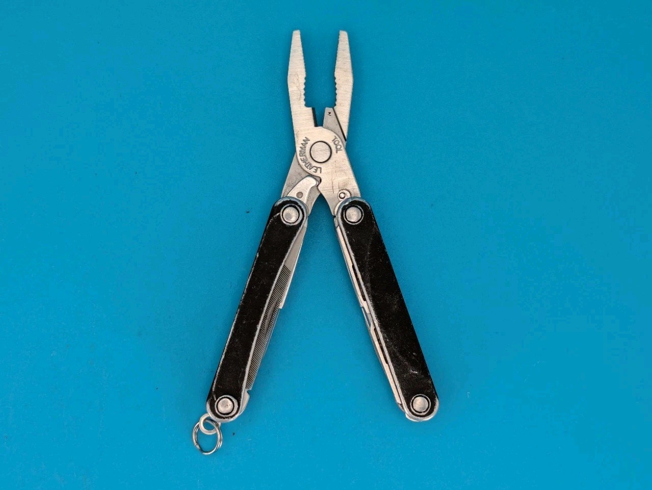Leatherman SQUIRT PS4 Multi-Tool! BLACK! *broken scissors spring*