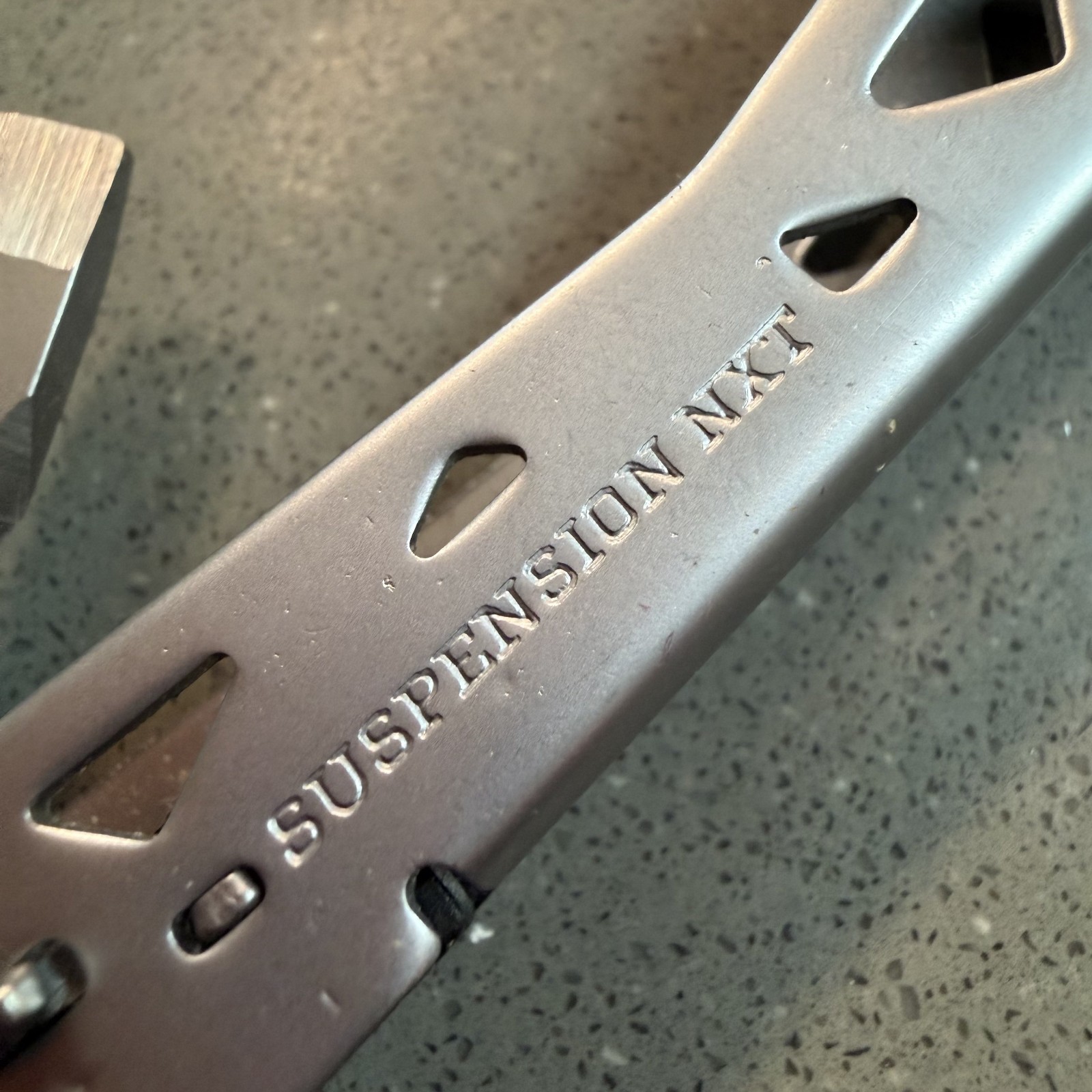 Gerber Suspension NXT Multi Tool Pliers Knife Screwdriver Stainless Steel