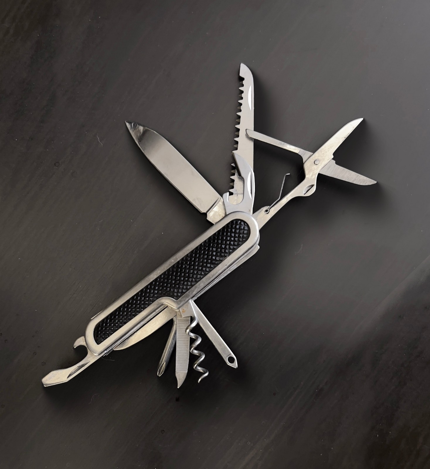 Vintage 3.5″ Stainless Steel 9-in-One Multi-Tool Pocket Knife & Key Chain w/Grip