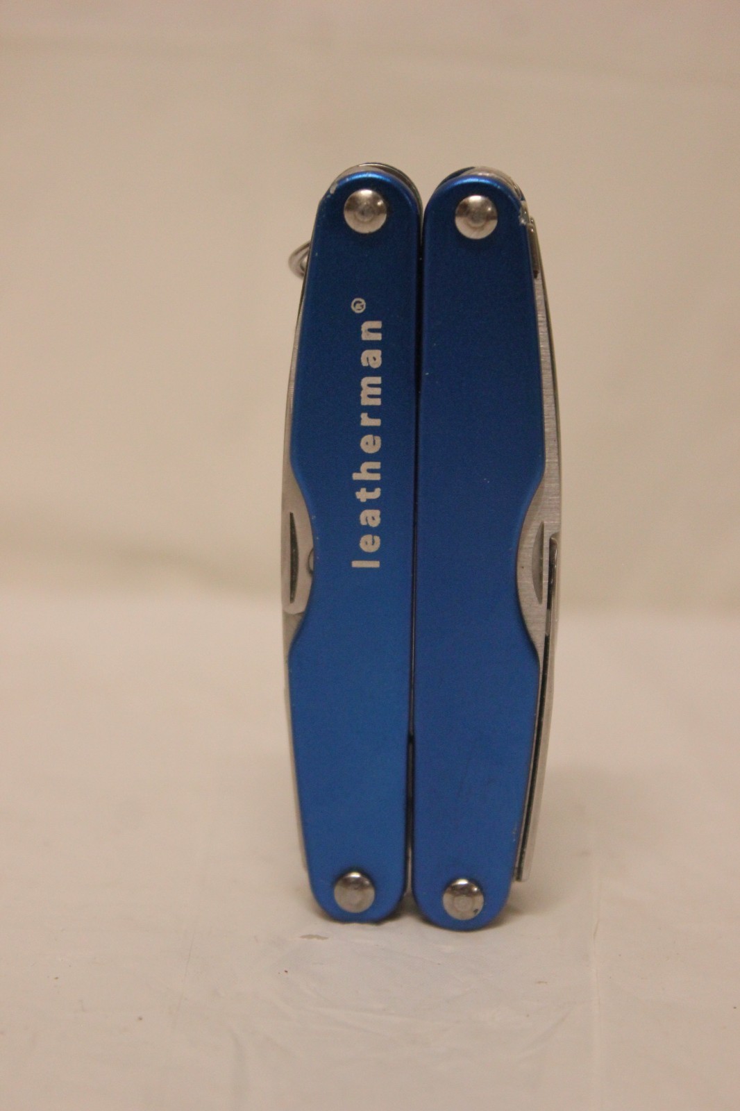 Leatherman Juice CS4 Blue Retired Multi Tool Pliers Knife Great Condition J11