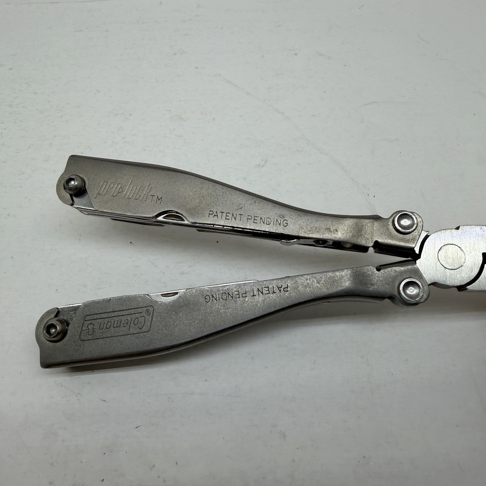 Coleman Pro Lock Folding Multi Tool Used Silver With Case READ