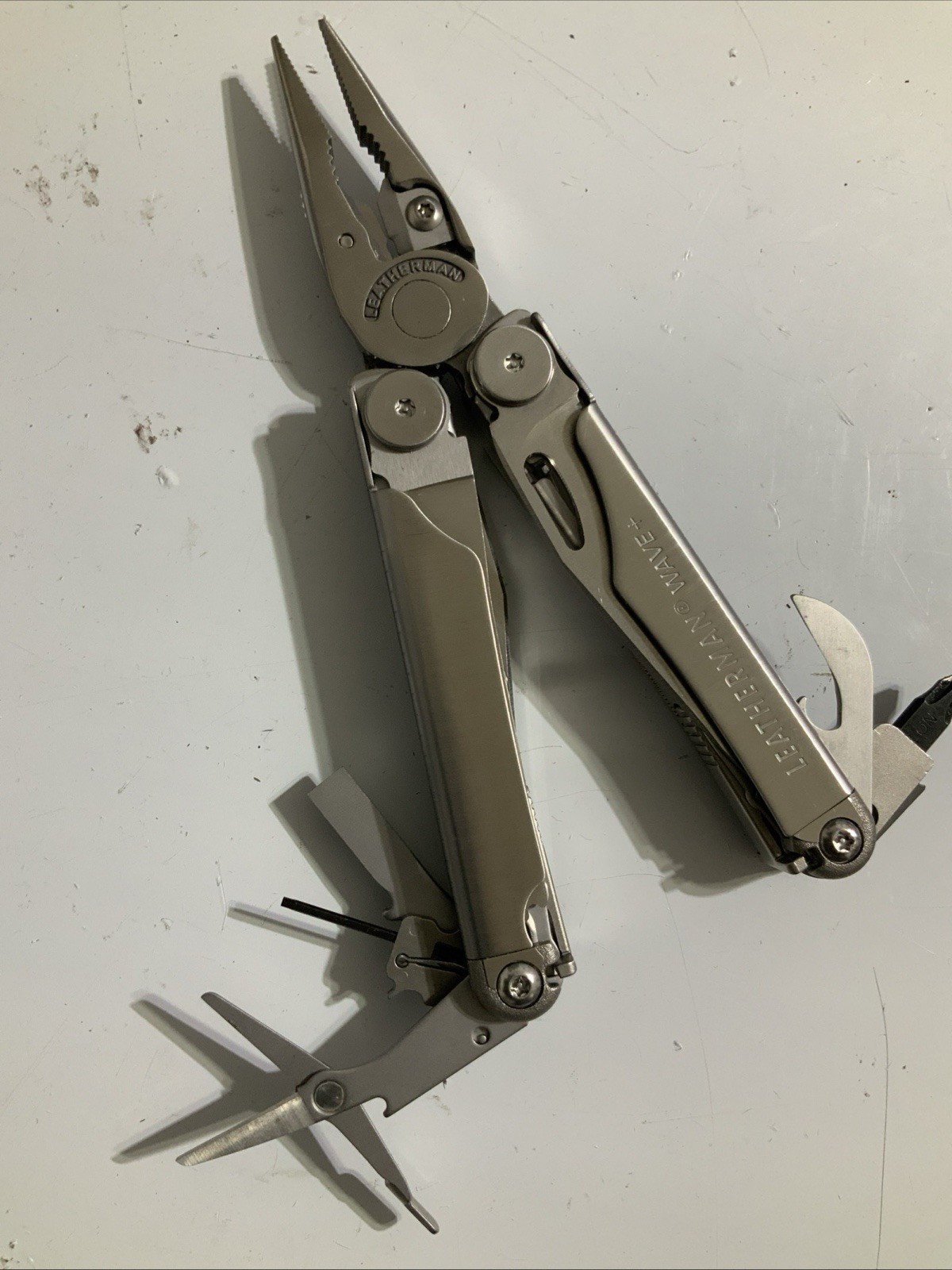 Leatherman Wave Plus + Multi-Tool! FAST SHIPPING!