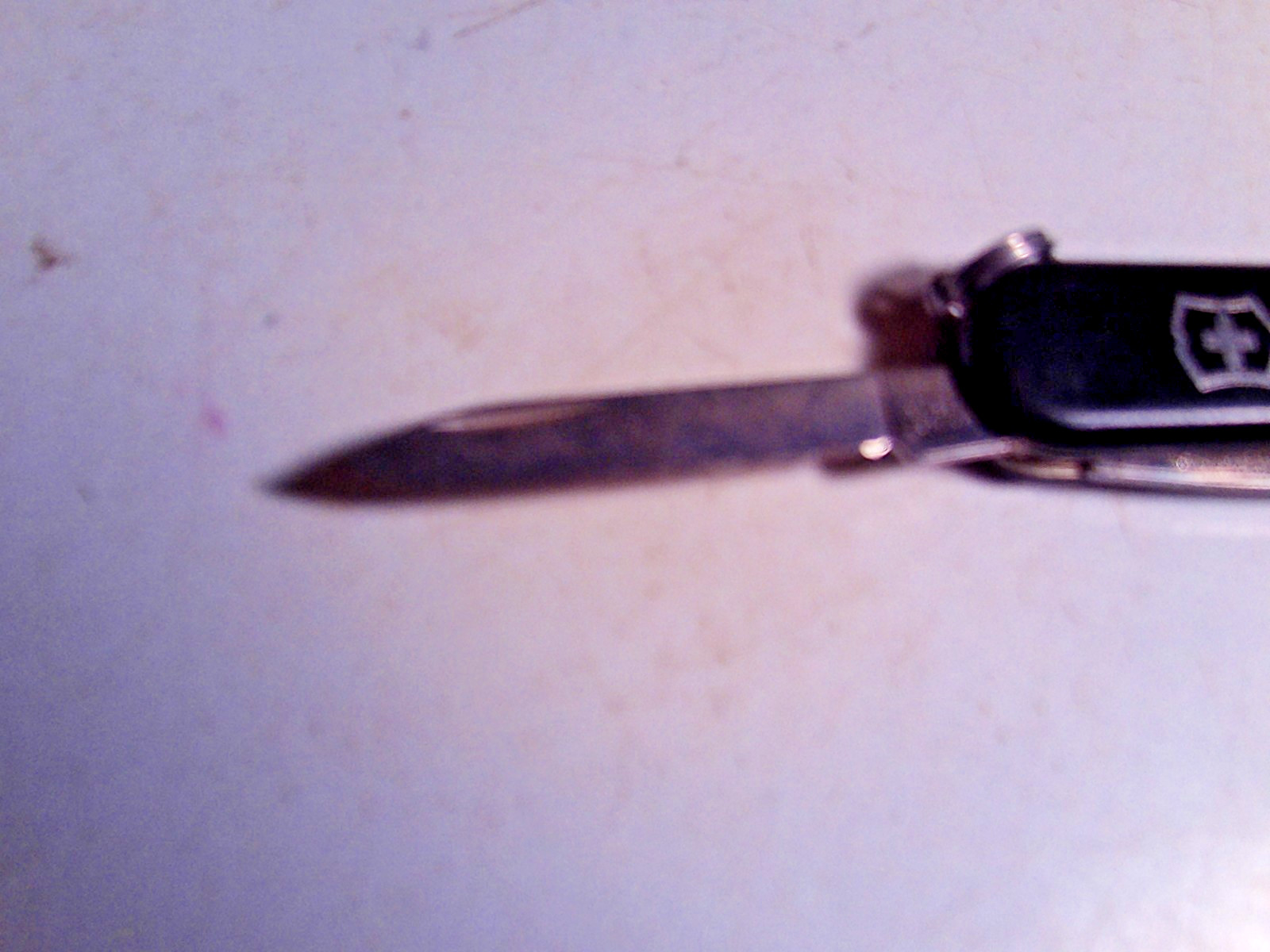Victorinox Swiss Army Black 5-Tool Knife Scissors Nail File tooth pic tweezers