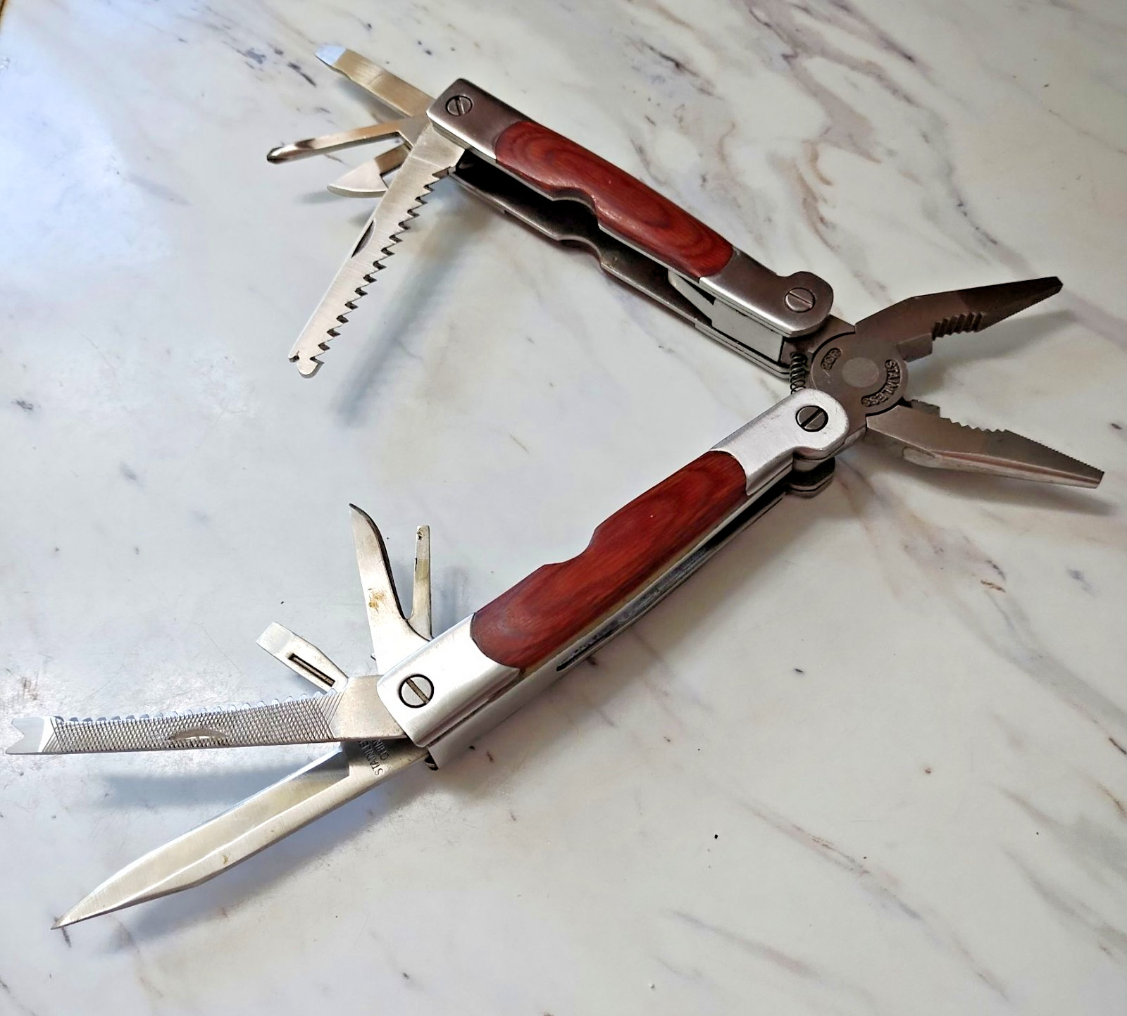 Winchester 2CR big stainless multi tool with wood grips