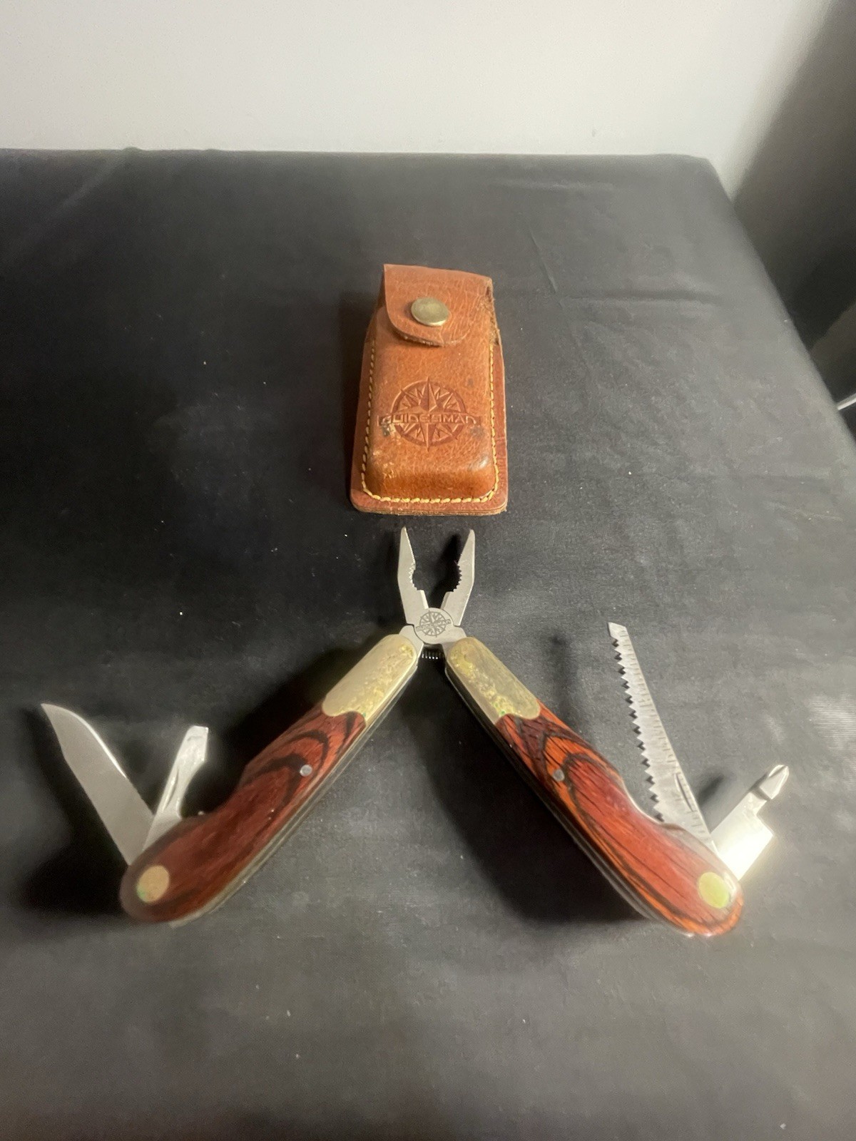 Husky 25th Anniversary Husky Multi-Tool Knife Set with Carry Case