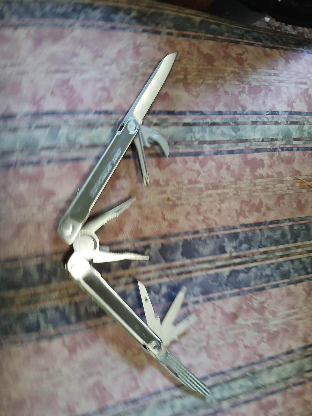 Leatherman Bond Multi Tool
