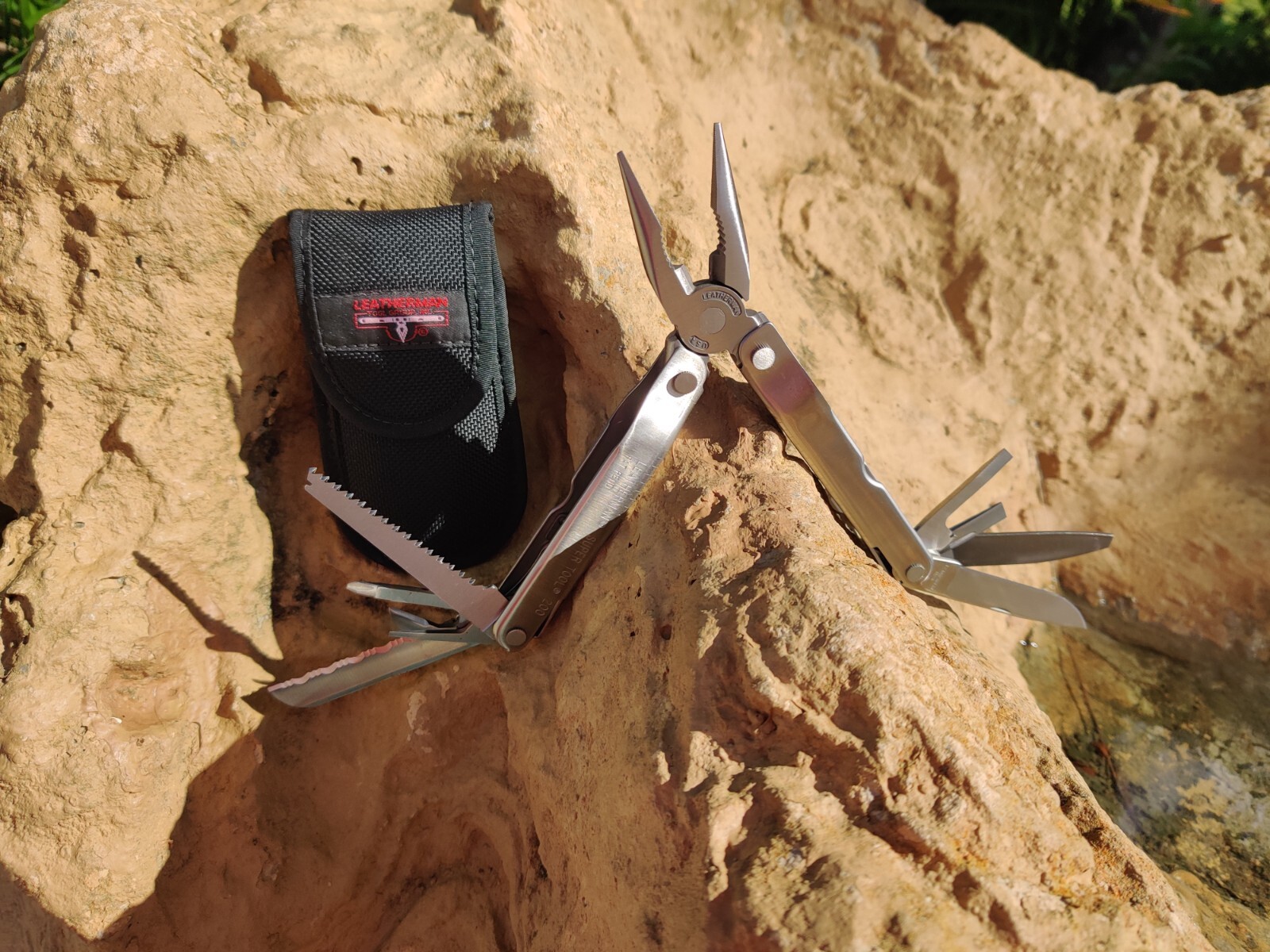 Leatherman Super Tool 200 w/ Nylon case multi-tool Retired New
