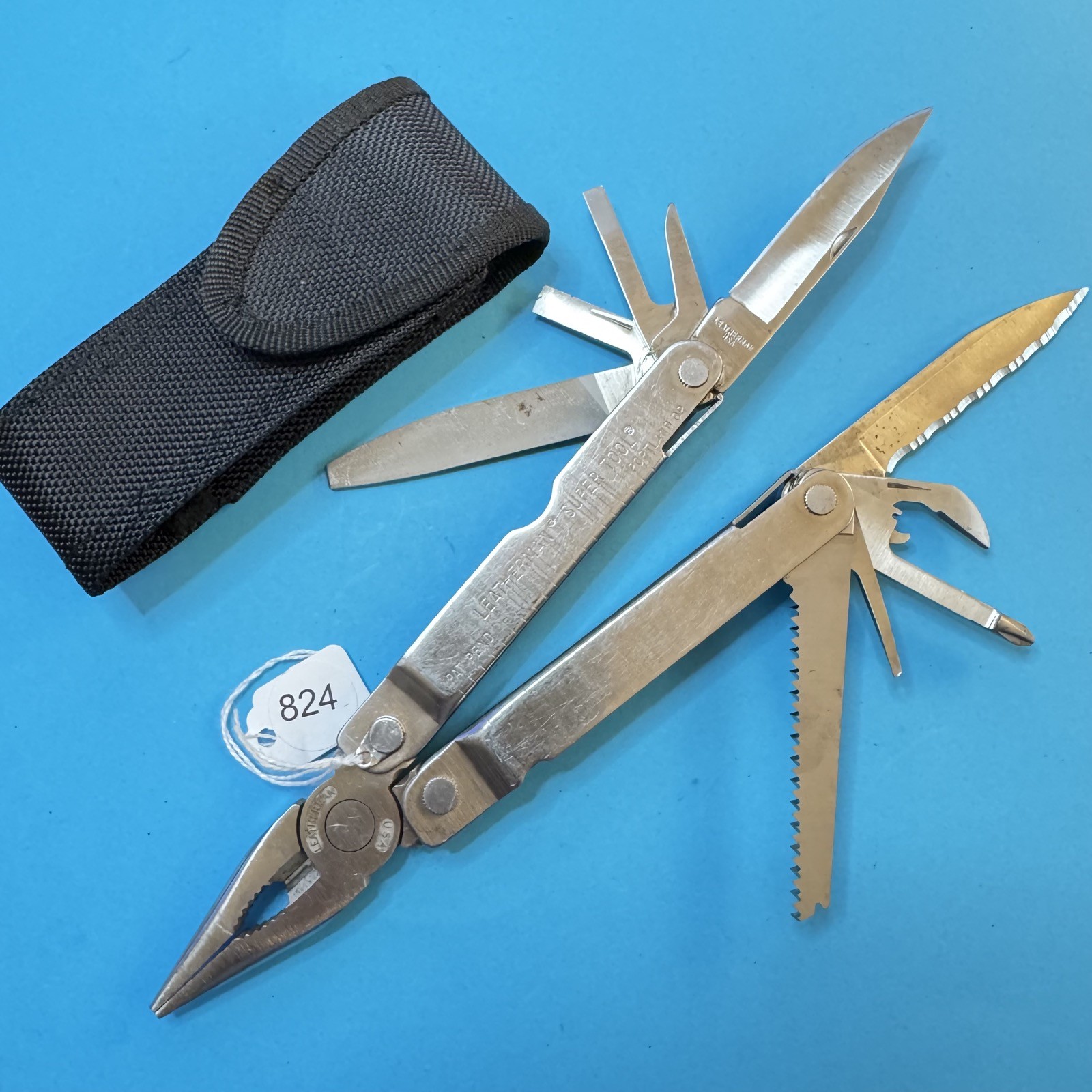 Leatherman Super Tool Plier Multi Tool Pocket Knife New Nylon Sheath EDC #824
