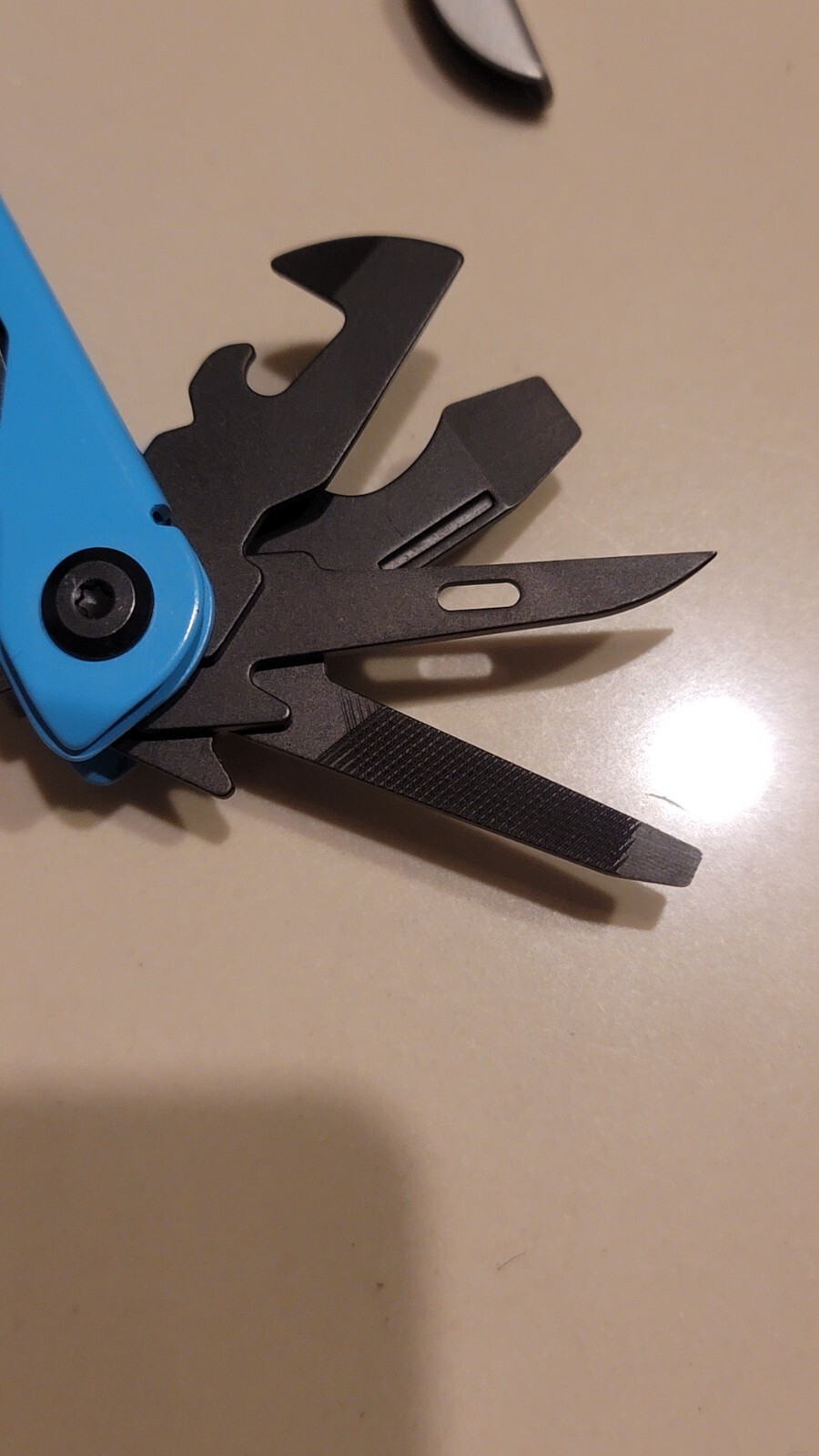 Dakoyu multitools with carabiner