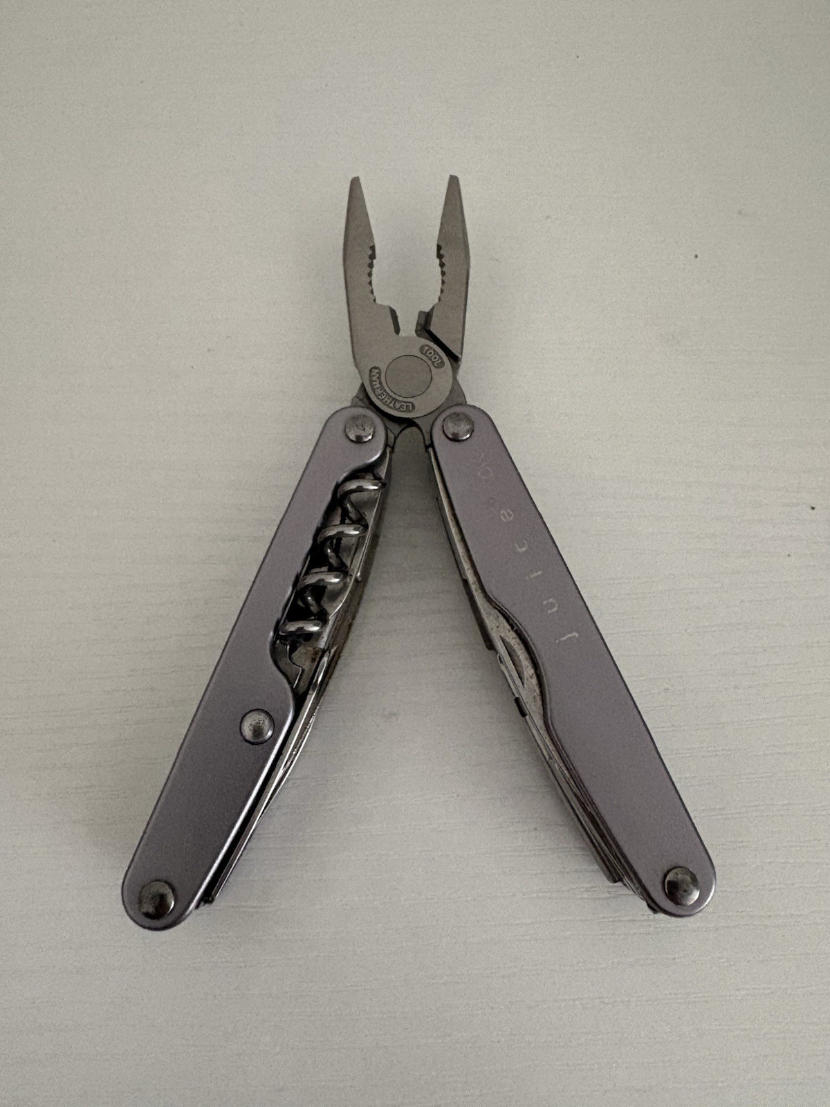 Original Leatherman Juice Pro Multitool W/ Sheath *LIGHT USE