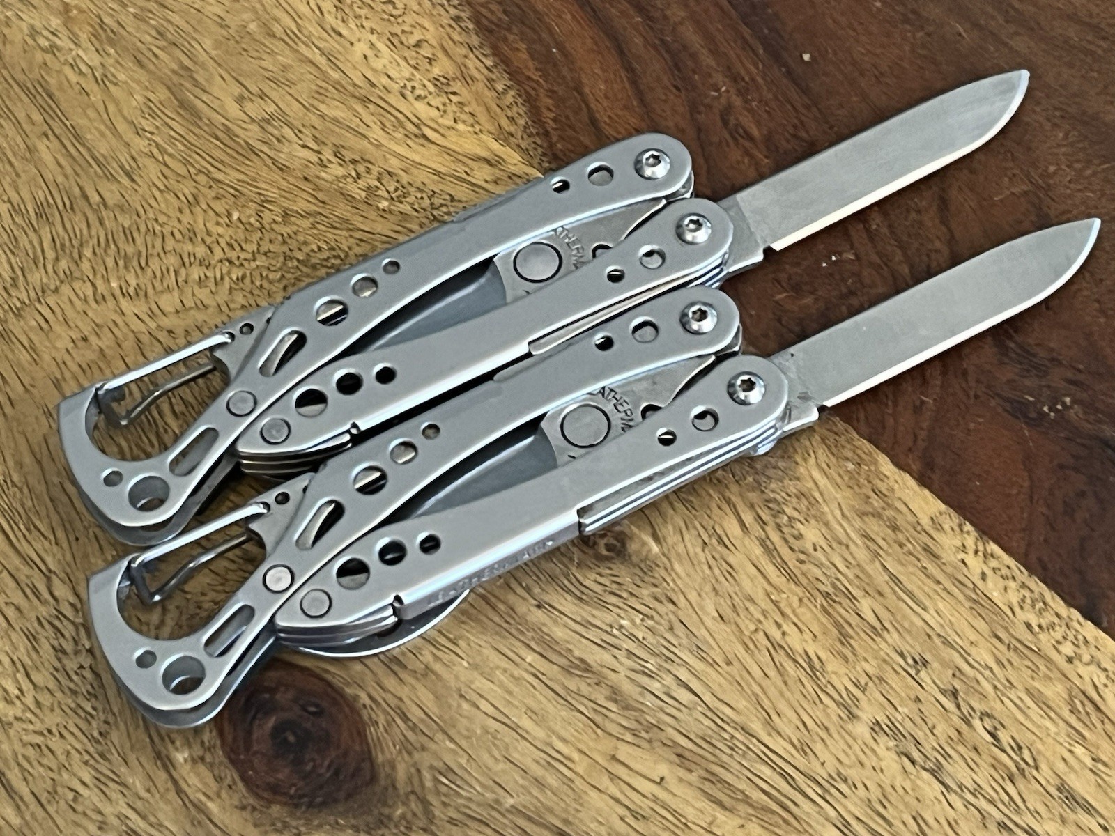 Retired Leatherman Style CS Multi Tool Knife File Scissor Carabiner (Lot Of 2)