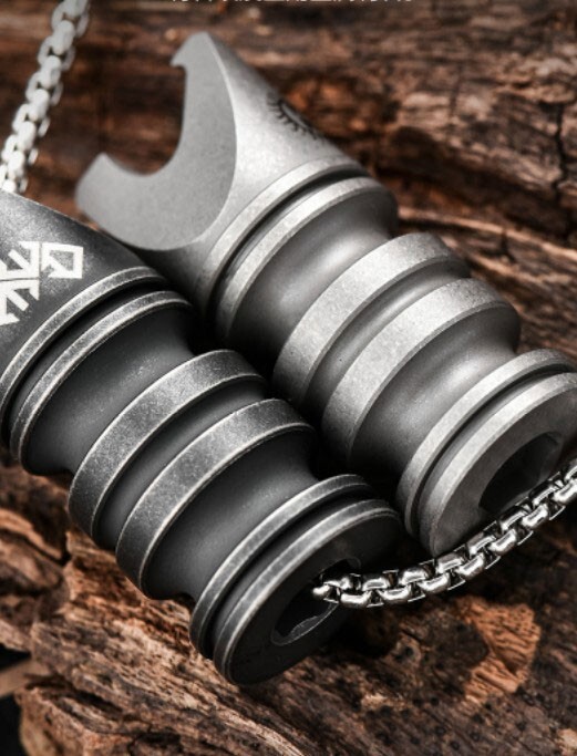 EDC Titanium Alloy Multi Tools Opener Screwdriver Prtable Pendant Bead Key chain