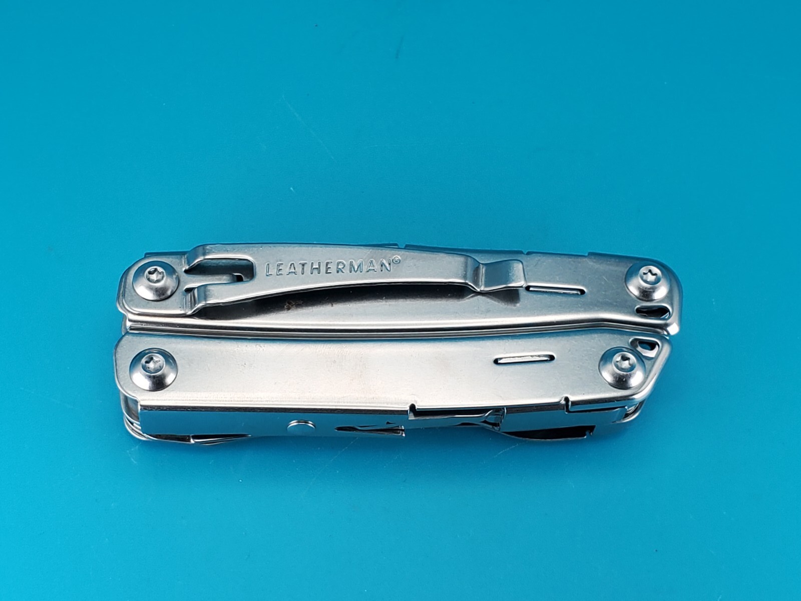 LEATHERMAN WINGMAN MULTI-TOOL! FAST SHIPPING!