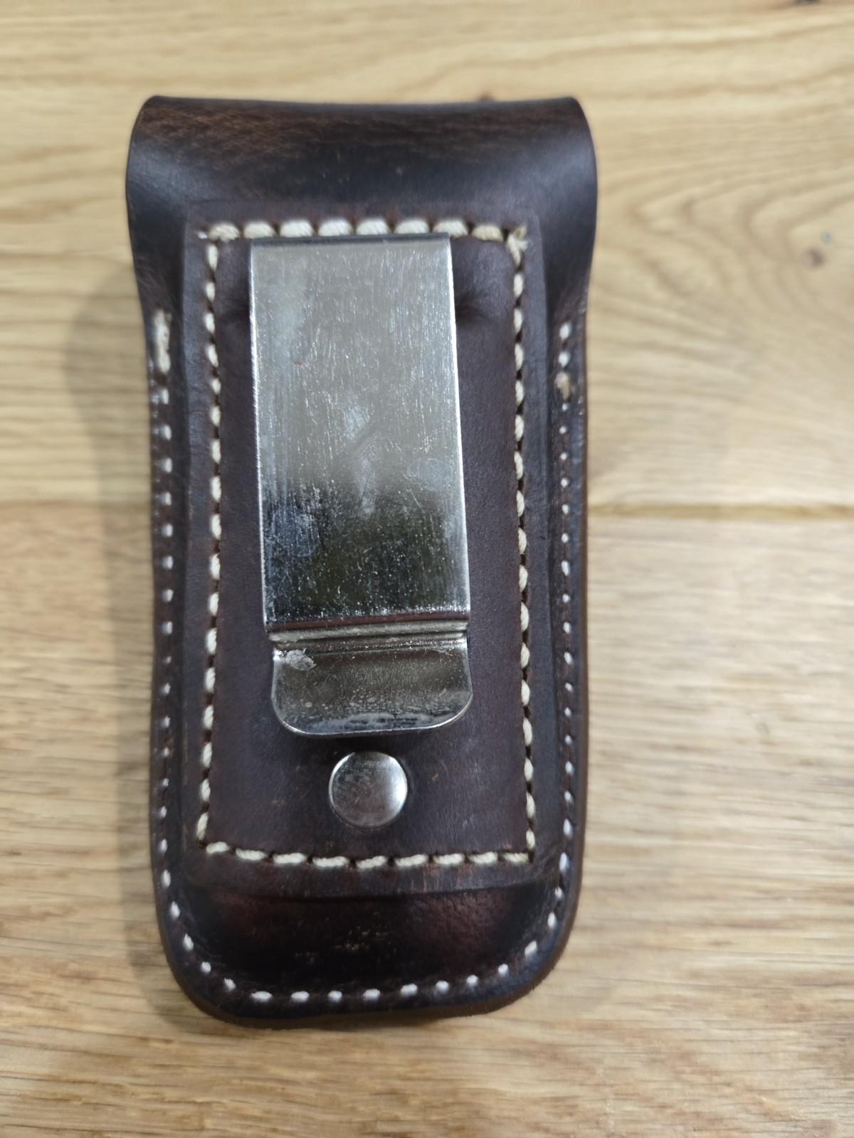 Leatherman Wave leather Sheath with belt clip. Buffalo snap. Sheath only.