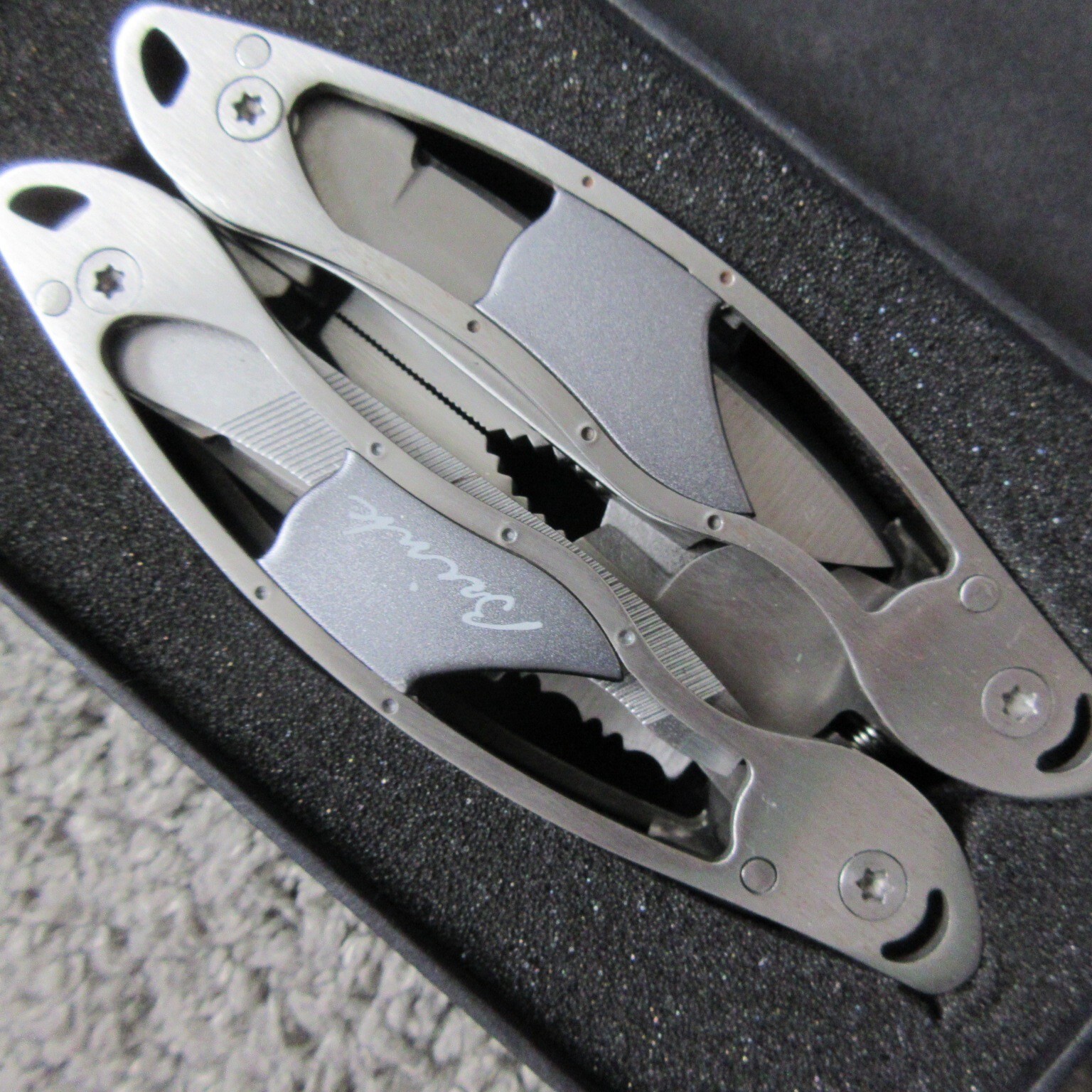 NEW NIB BRINK PRESENT TIME MULTI TOOL TOUCH MODERN 13 FUNCTIONS UTILITY CAMPING