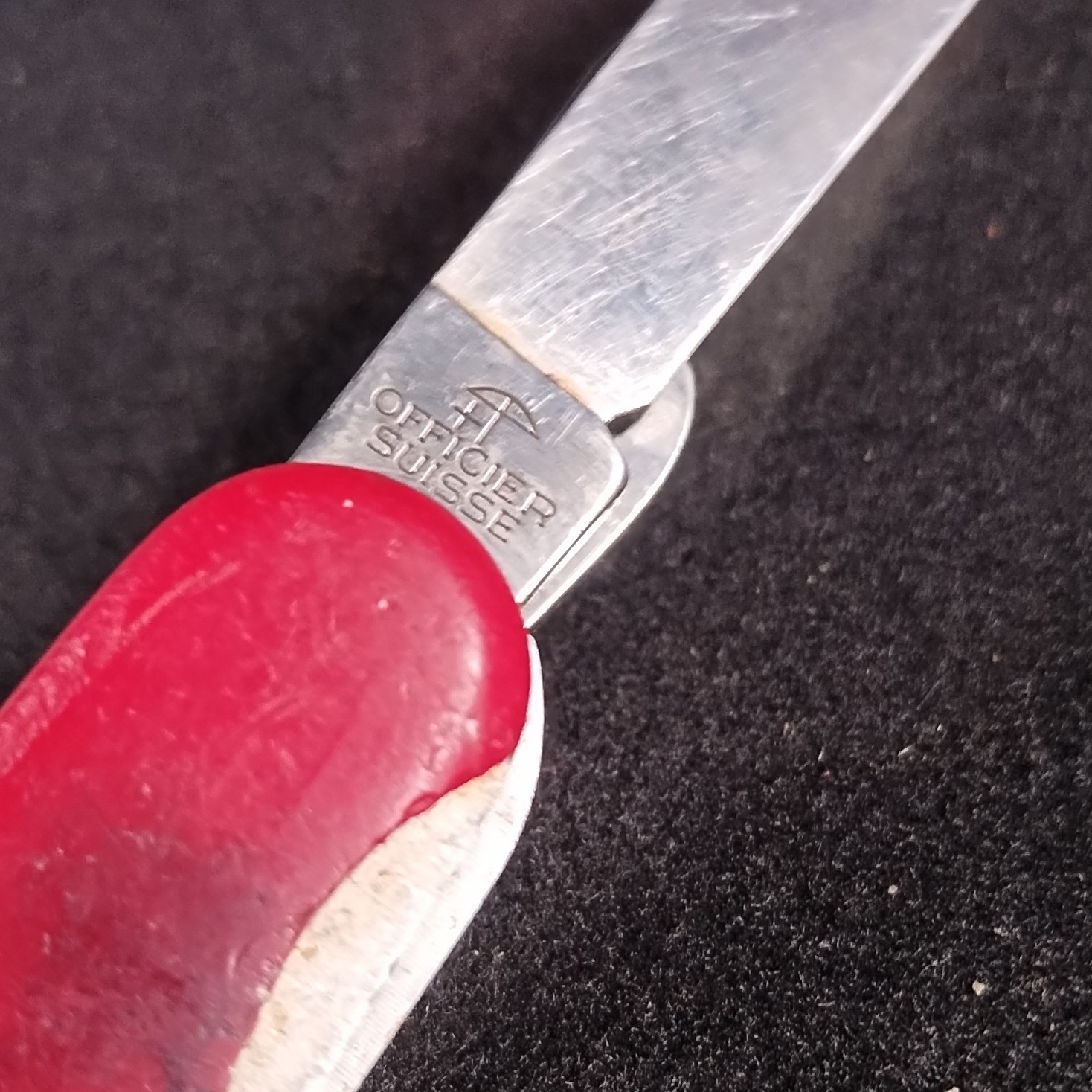 Victorinox Swiss Army Multi-Tool Knife Red Stainless Steel Straight Edge 4 Tools