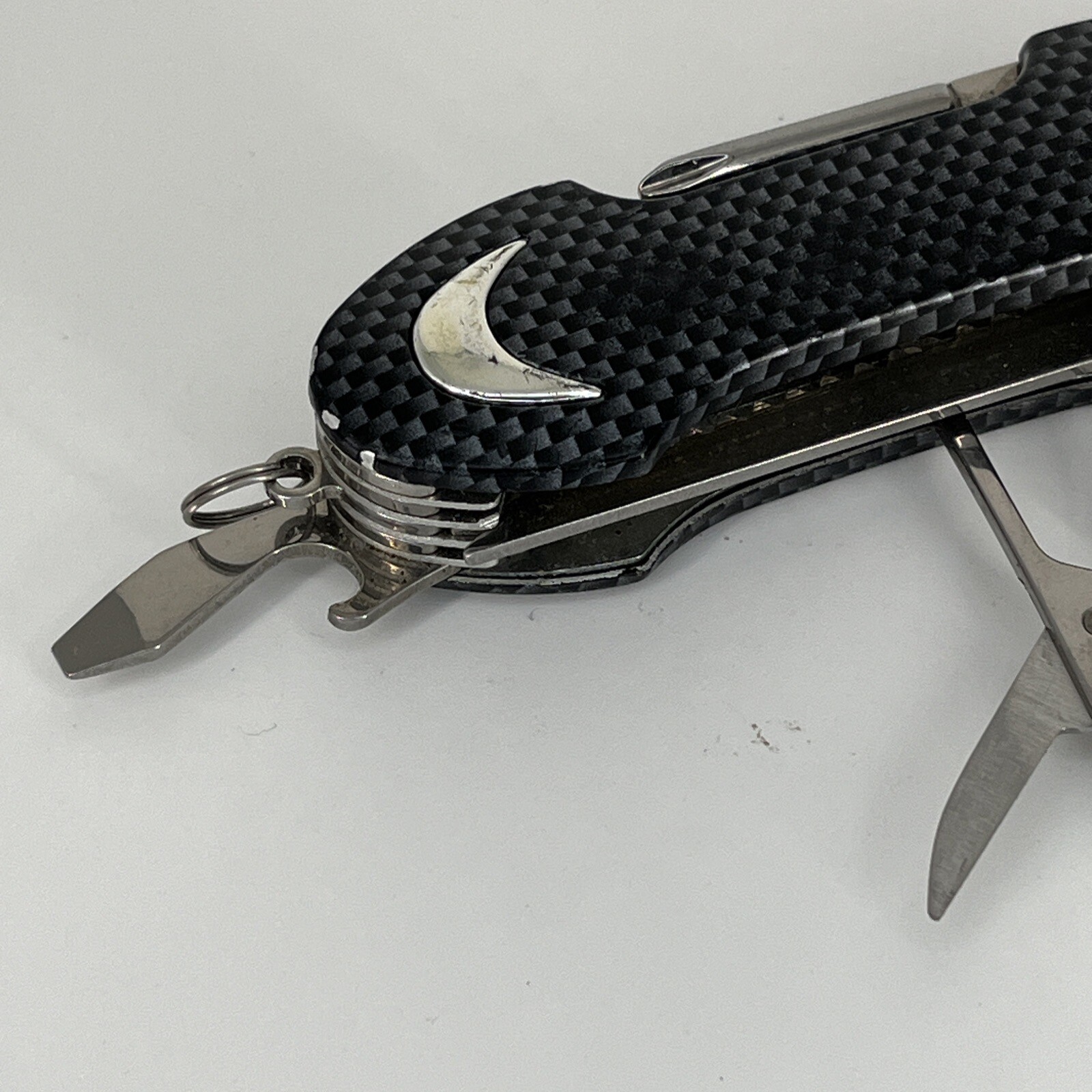 Appalachian Trail Gray Carbon Fiber Pattern Swiss Knife Multi Tool -10 Tools