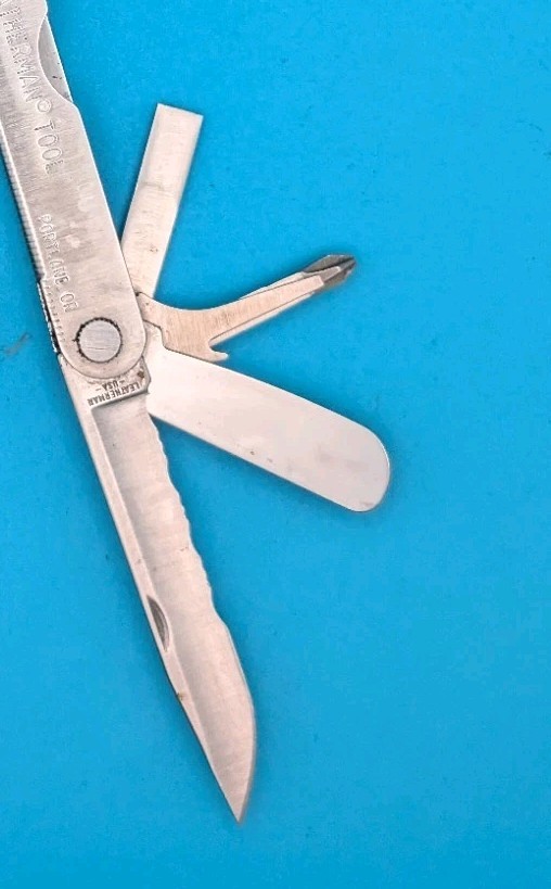 Leatherman Flair Multi-Tool Stainless Knife Pliers USA! With Sheath! 03/00 DATE