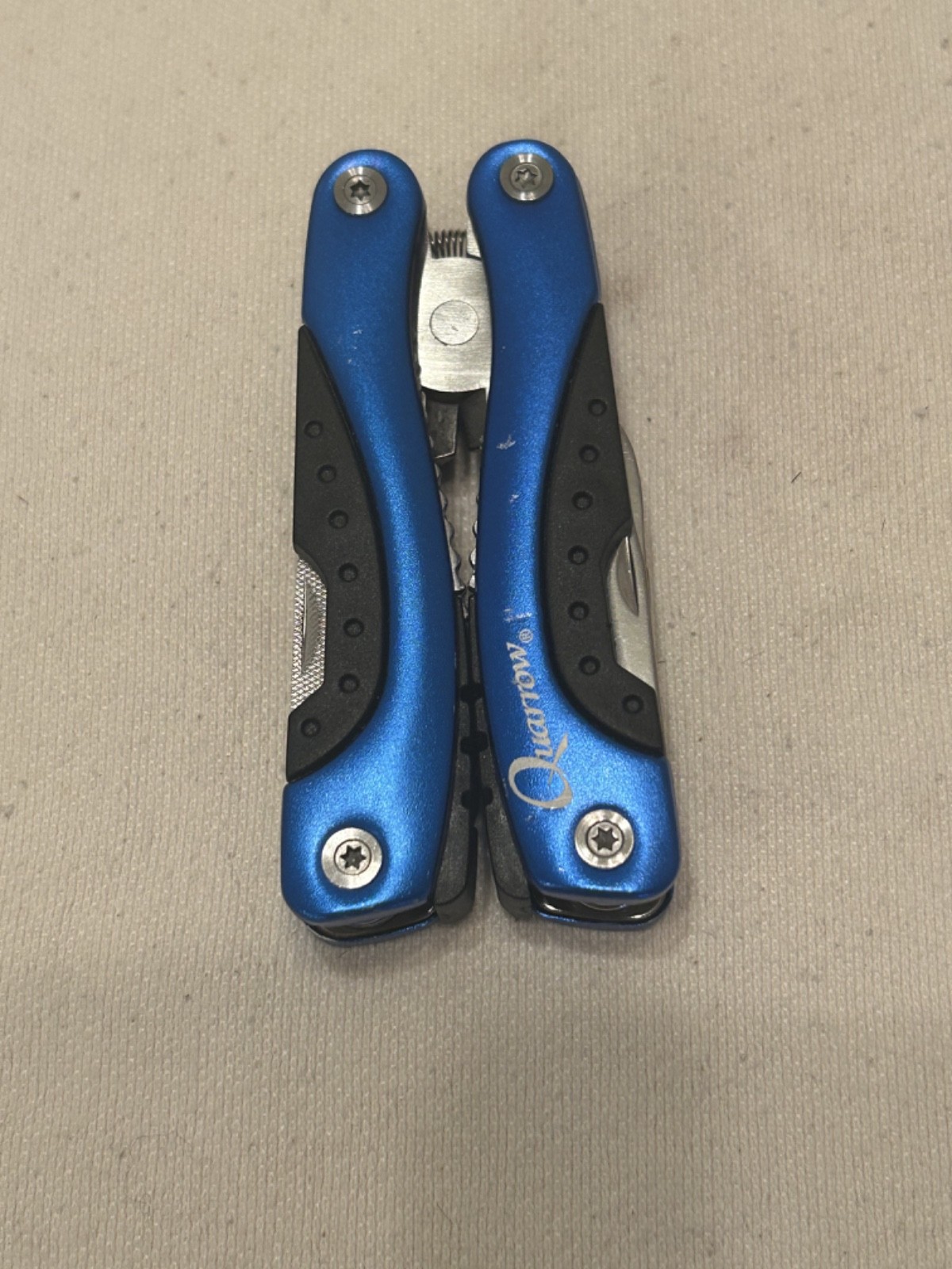 Quarrow Blue Multi-Tool 9 Tools Knife Pliers File Screwdrivers Leatherman