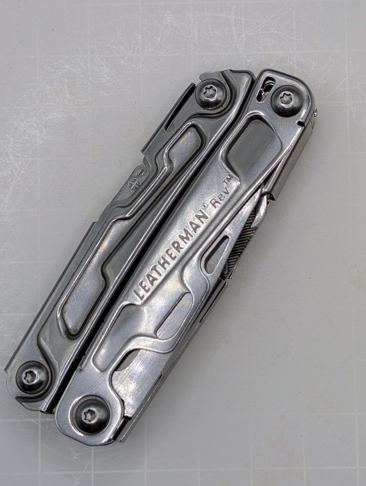 Leatherman Rev 14-In-1 Stainless Steel EDC Straight Blade Multitool & Pliers