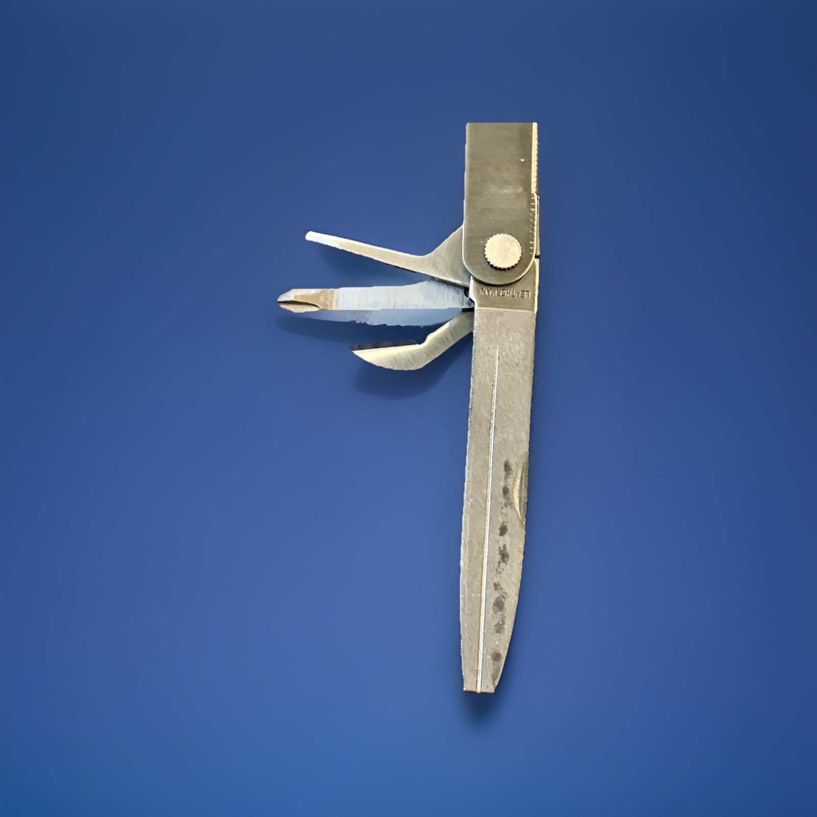 Leatherman Pocket Survival Tool PST ll Multi-Tool with Sheath Portland OR USA