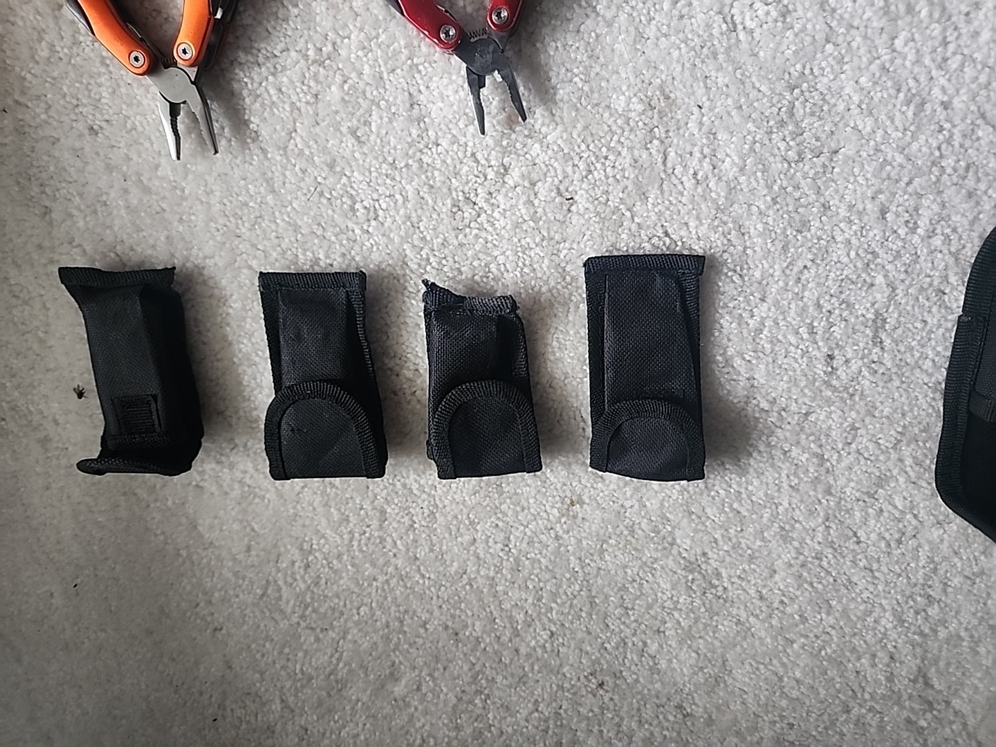 Lot Of 10 Multitool With Some Pouch (4 LG Multi, 6 S Multi, 4 LG Pouch And 4 S)
