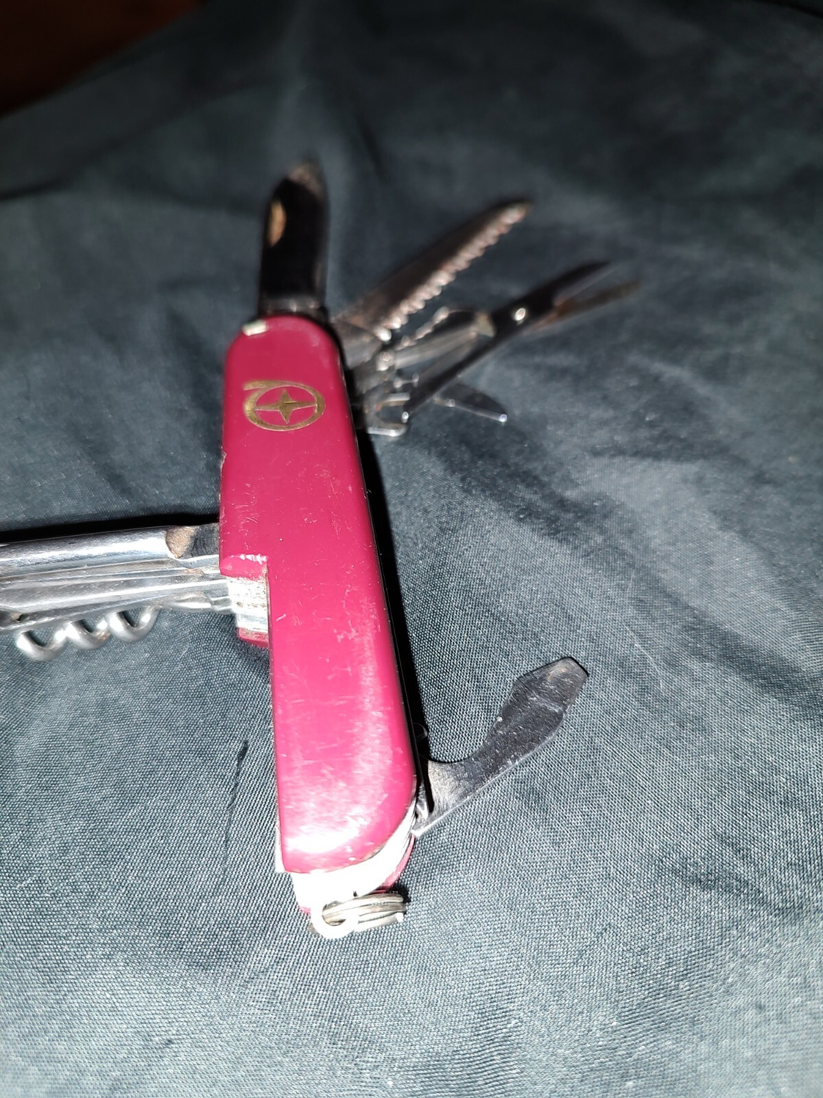 multi tool knife Scissors Saw T Pick Tweezers China.