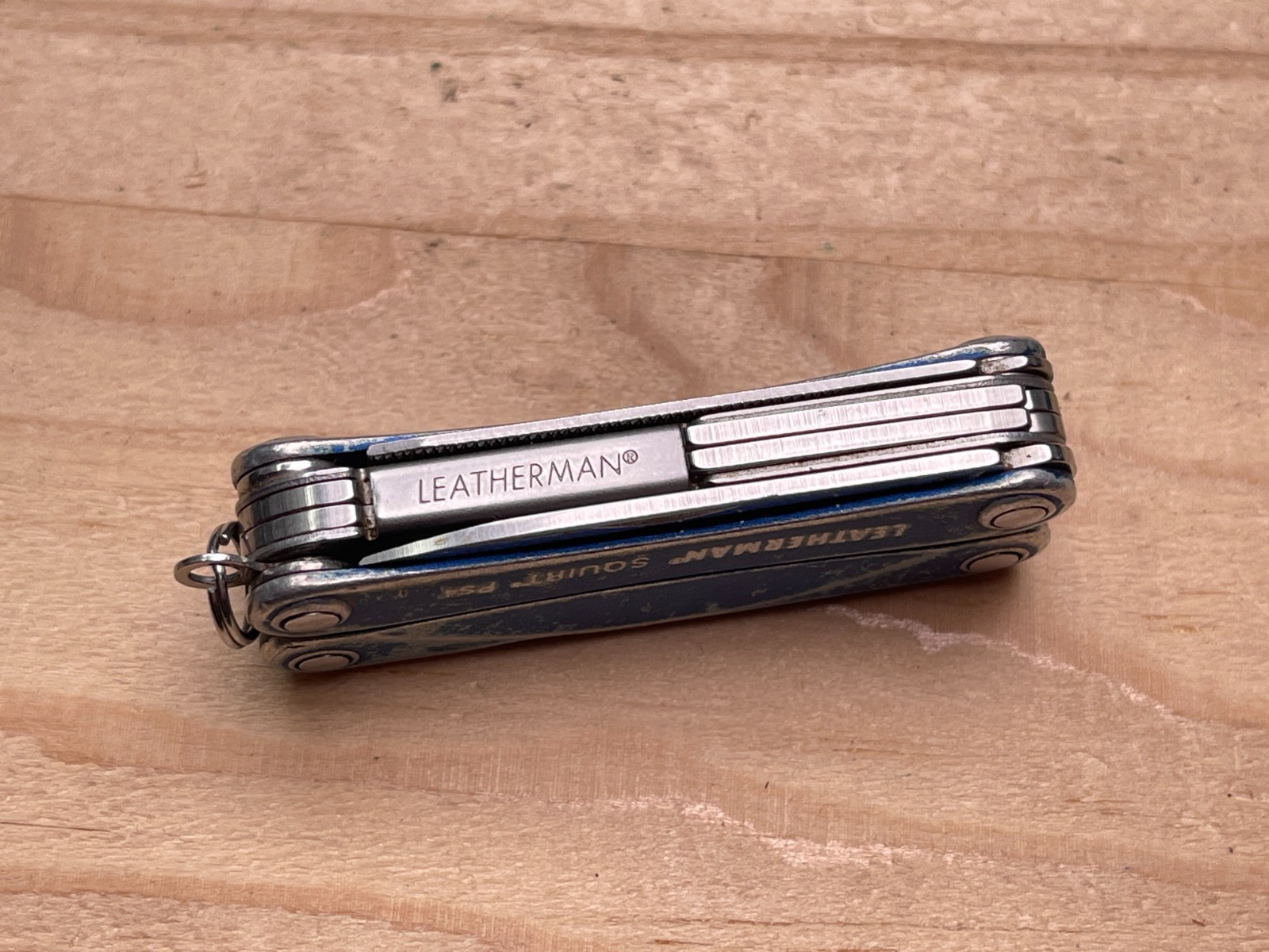 Leatherman Squirt PS4 Blue Multi-tool Knife – Broken Scissors Spring – Retired