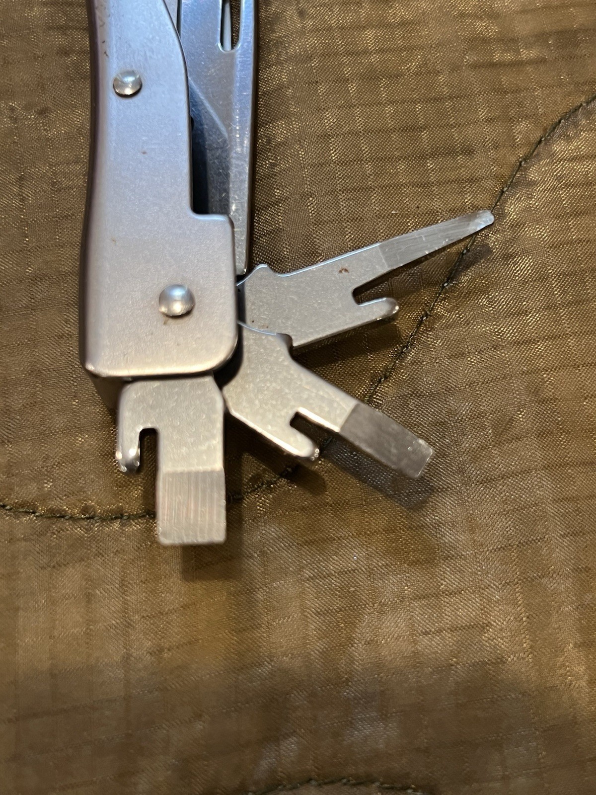 Vintage Buck Knives BUCKTOOL Model 360 Multi-Tool w Sheath – USA – Retired