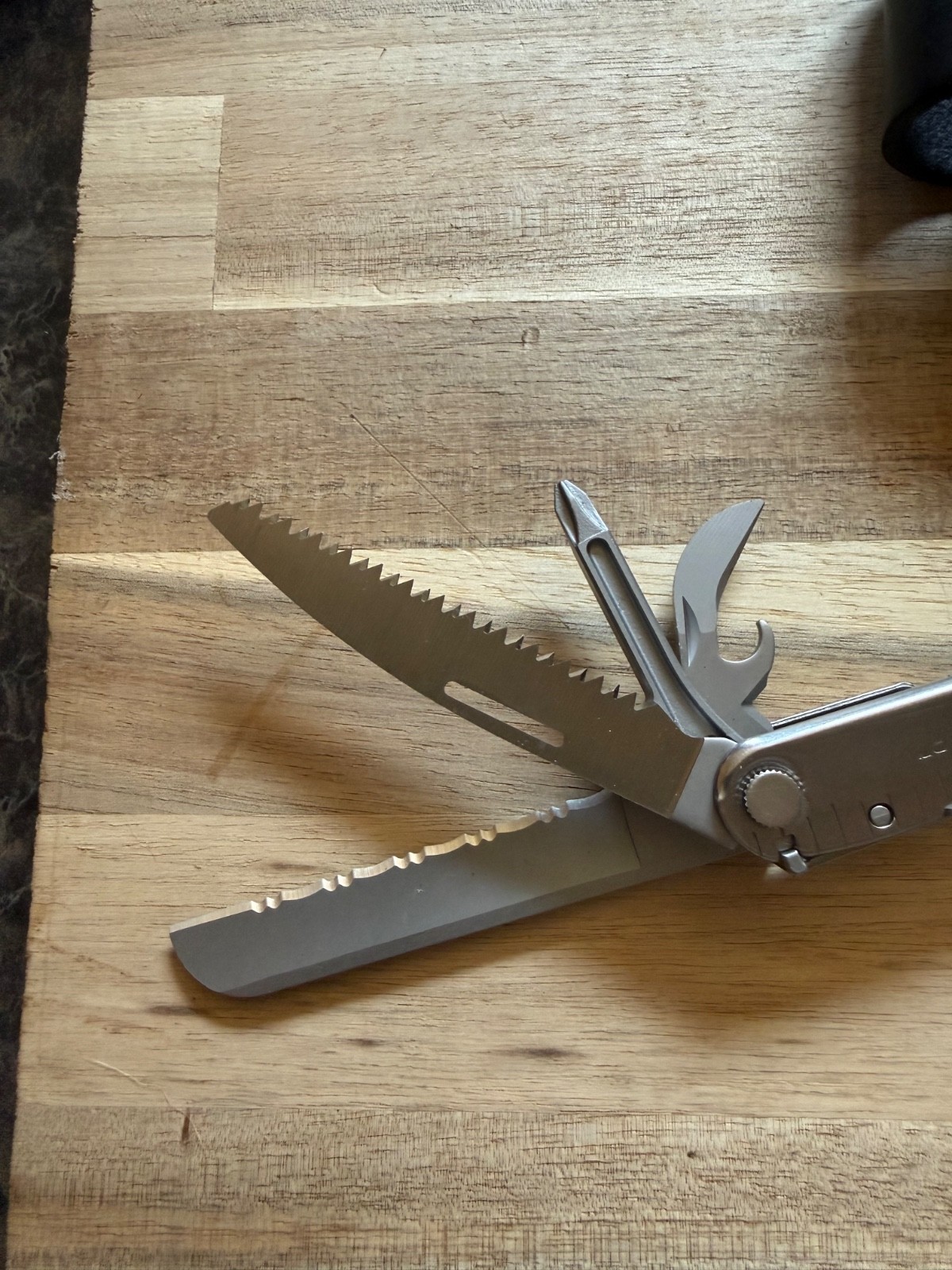 leatherman rebar multi-tool with leather case