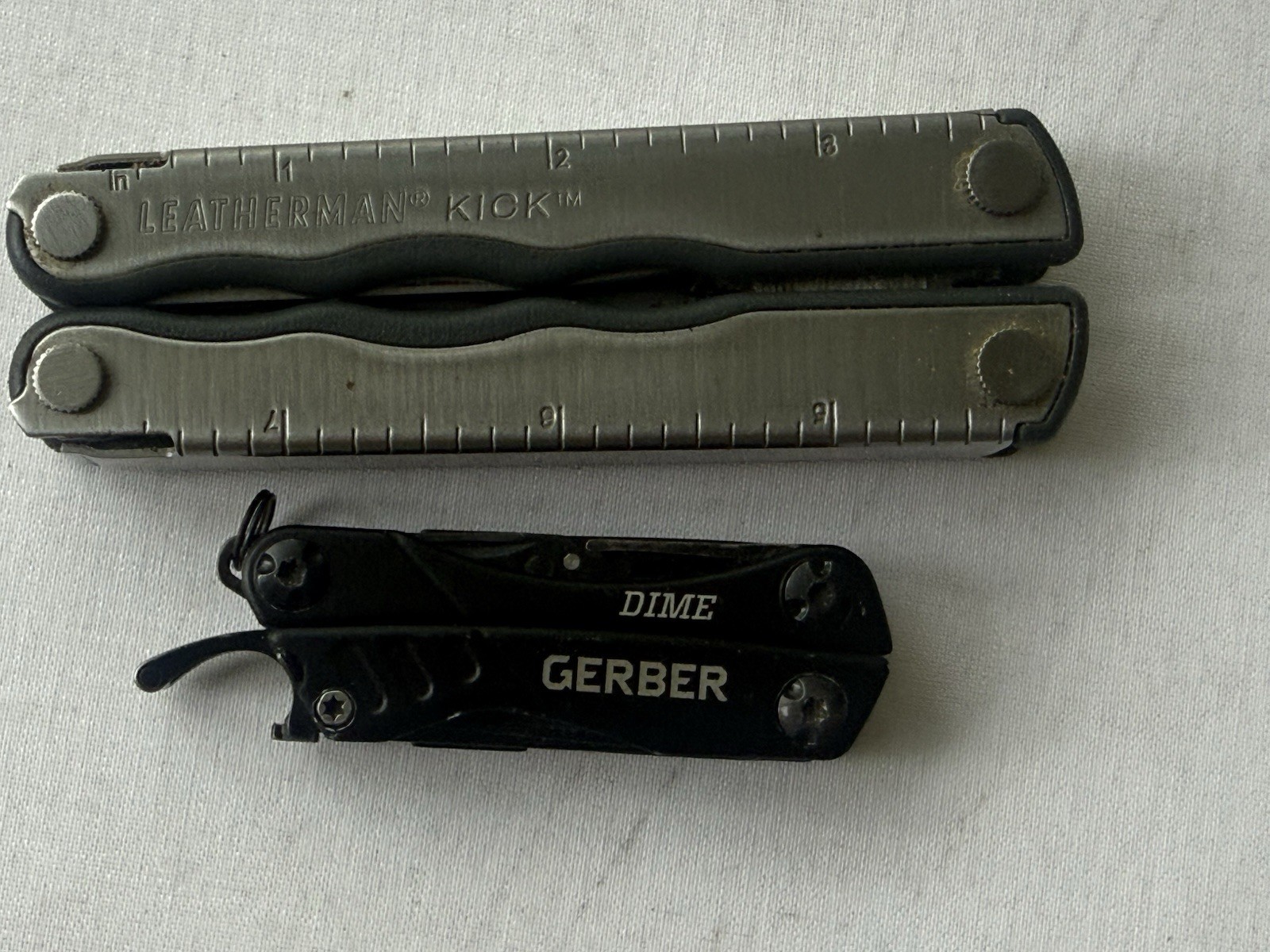 Lot 4: Leatherman Kick, Gerber Dime,Bear BSA SS,Japan Fold Knives, Look!!