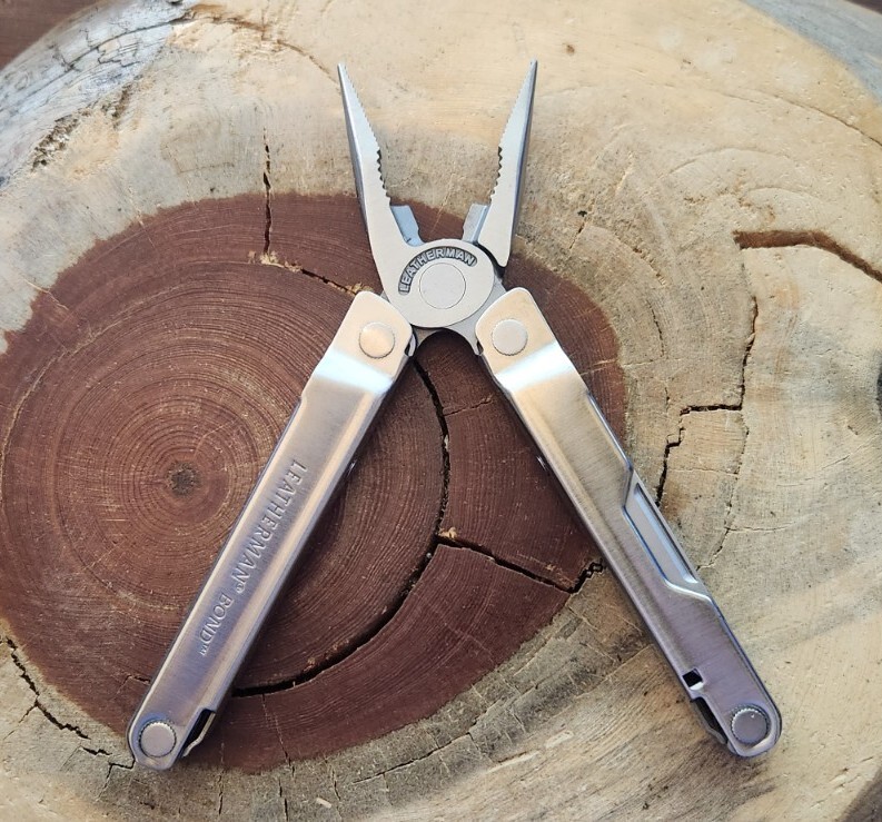 Leatherman Bond, Stainless EDC Multi-Tool Pliers Knife File w/ Sheath – K24