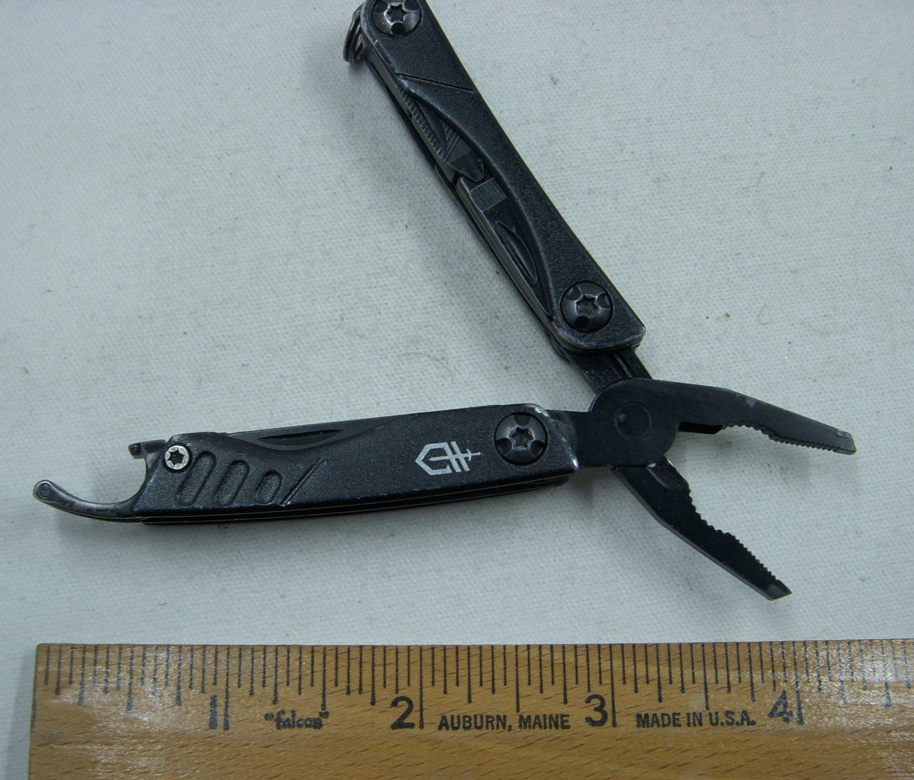 Gerber Dime 4660524D1 Black 11 Function Multi Tool