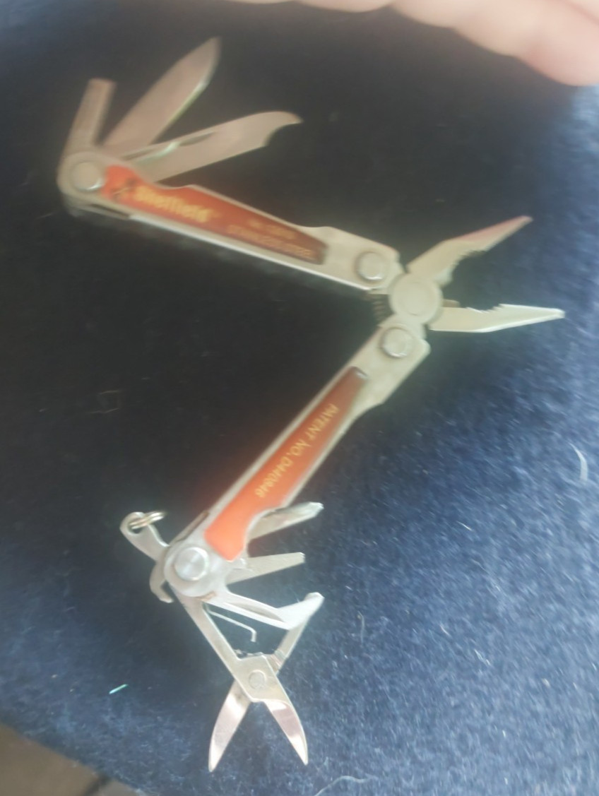 Sheffield Mini Multi Tool 9 in 1 Knife Pliers Saw Screwdriver scissors