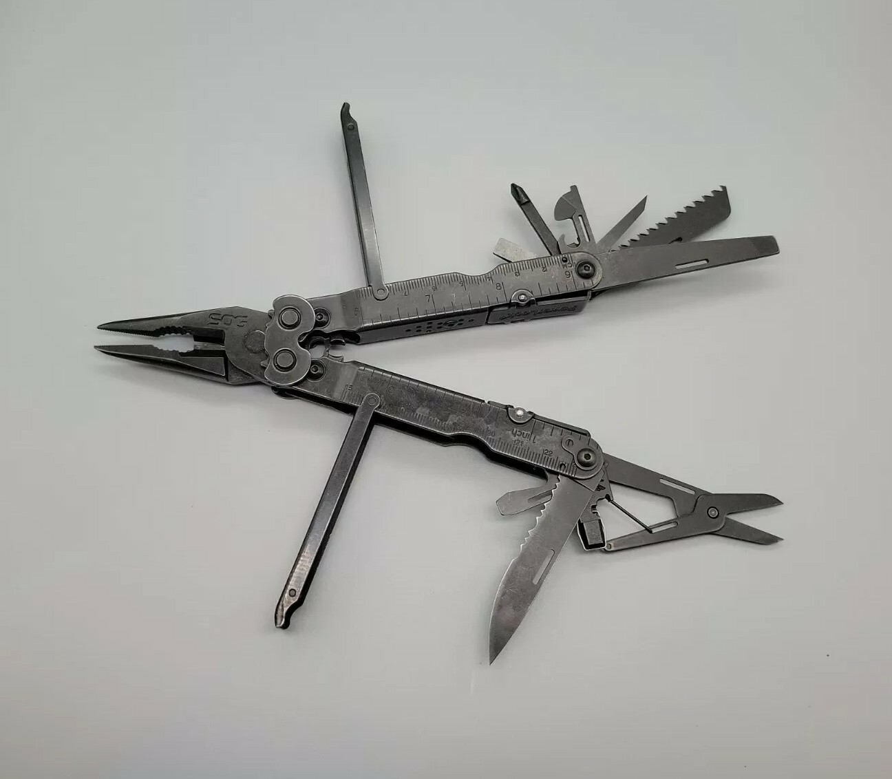 SOG PowerLock Multitool Black Oxide Combo Knife Scissors Saw File