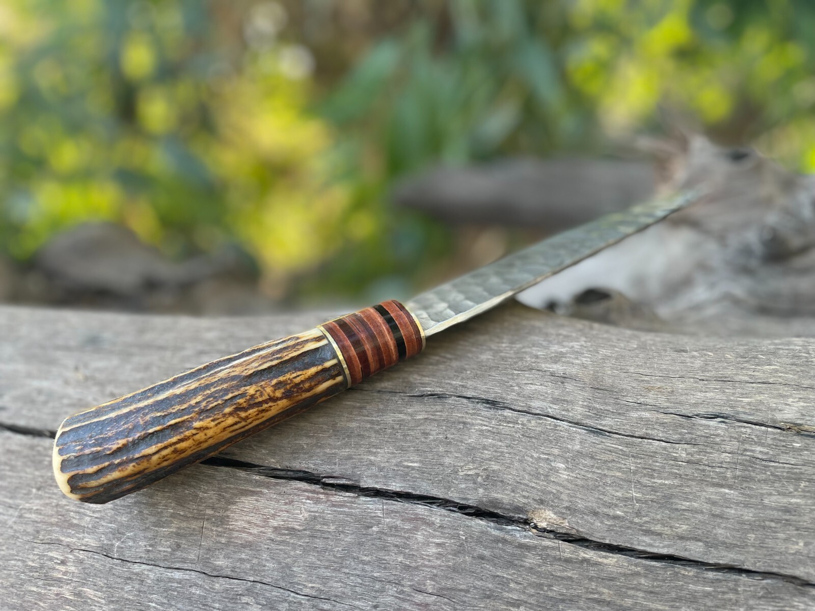 HANDMADE CARBON STEEL FIXED BLADE FULL TANG CAMPING KNIFE WITH STAG HORN HANDLE