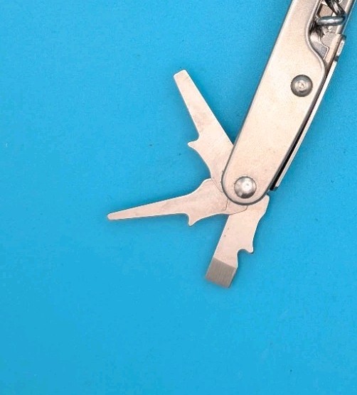 Leatherman Juice C2 Orange Knife Multi Tool! RETIRED! *ALEX*