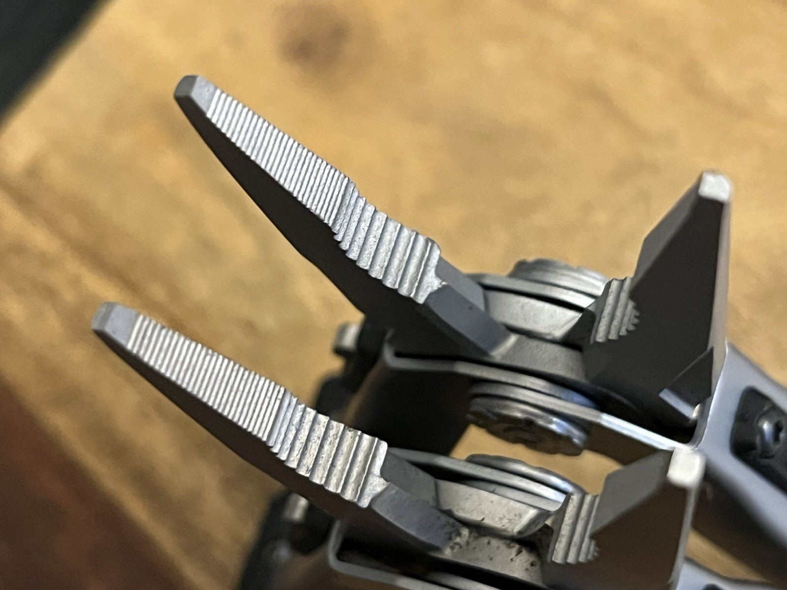 Gerber Multi Tool DIESEL SUPER Nice! w/Gerber Sheath TSA Confiscated (Lot Of 2)