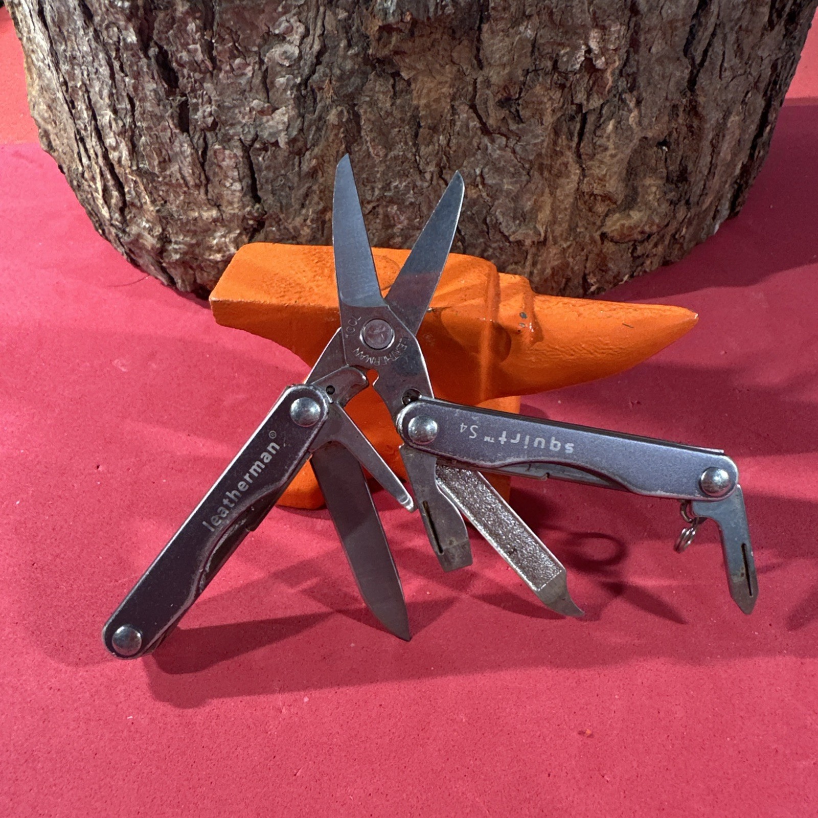 Leatherman Squirt S4 Multi-Tool Gray Nice Condition Some Handle Wear