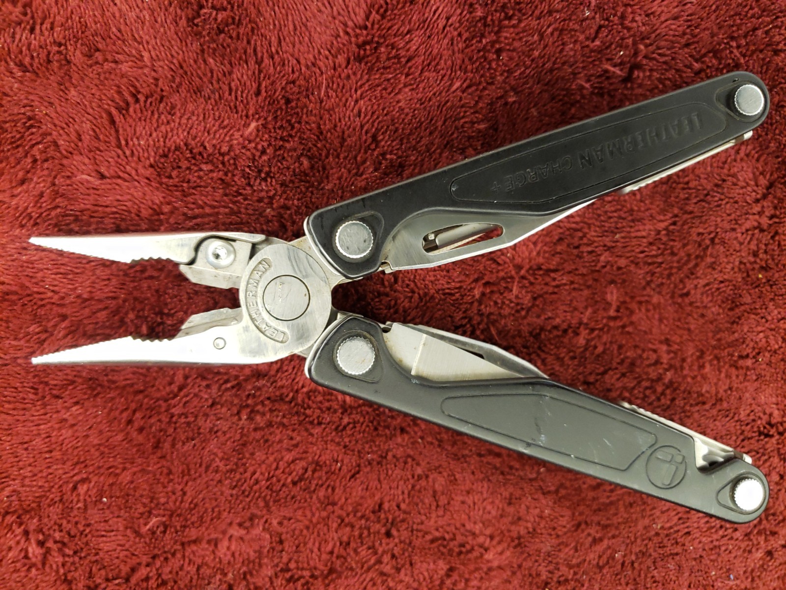 Leatherman Charge Multitool Black Read