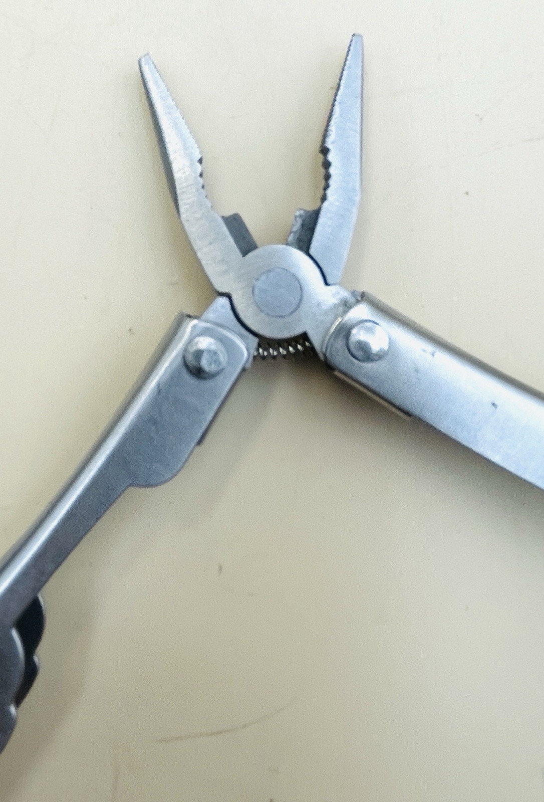 Lot of 2 Stainless Steel Multi-Tool Pliers 20-in-1 Perwin & 8-in-1 w/ Sheaths