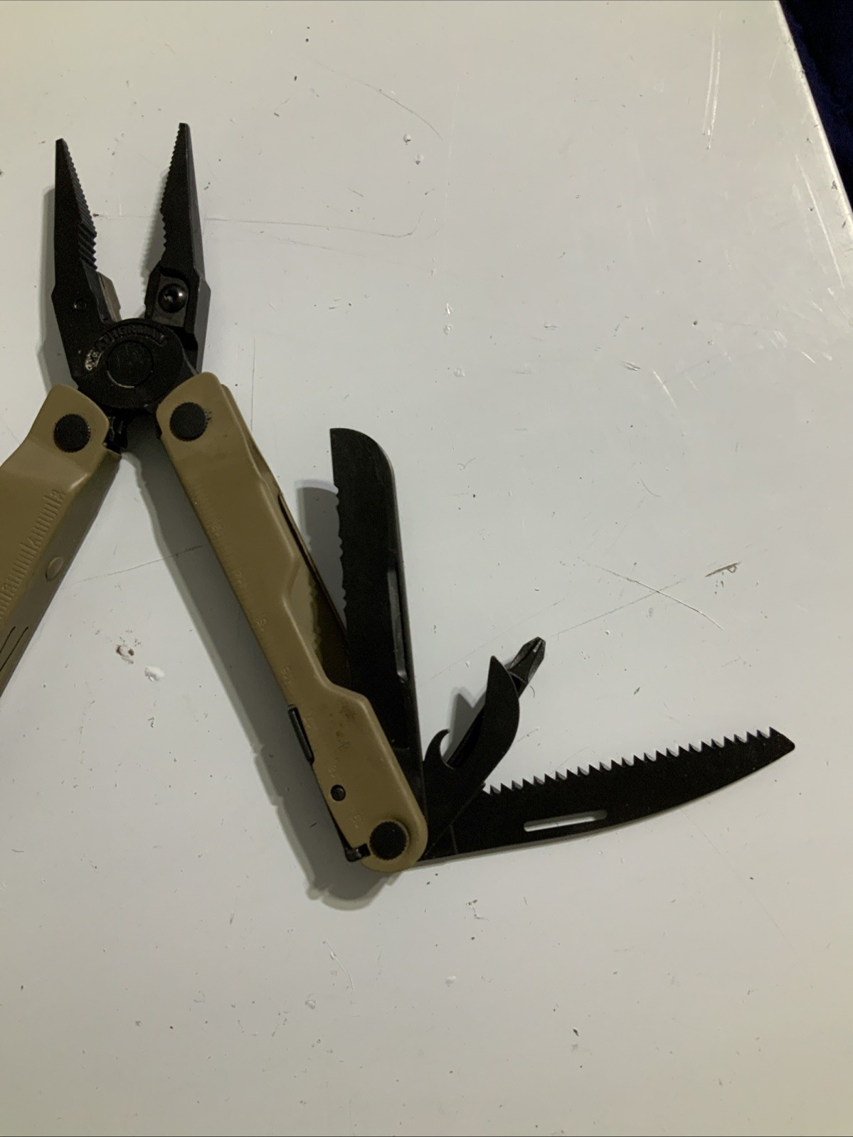 Leatherman Rebar Multitool with Replaceable Wire Cutters Coyote Tan – V20