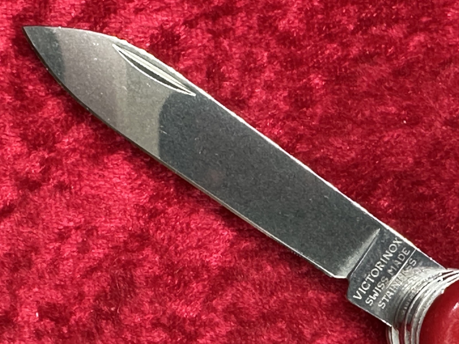 Victorinox SwissChamp Red Swiss Army Knife 91mm 33 Function 22 Tool 8 Layer(688)
