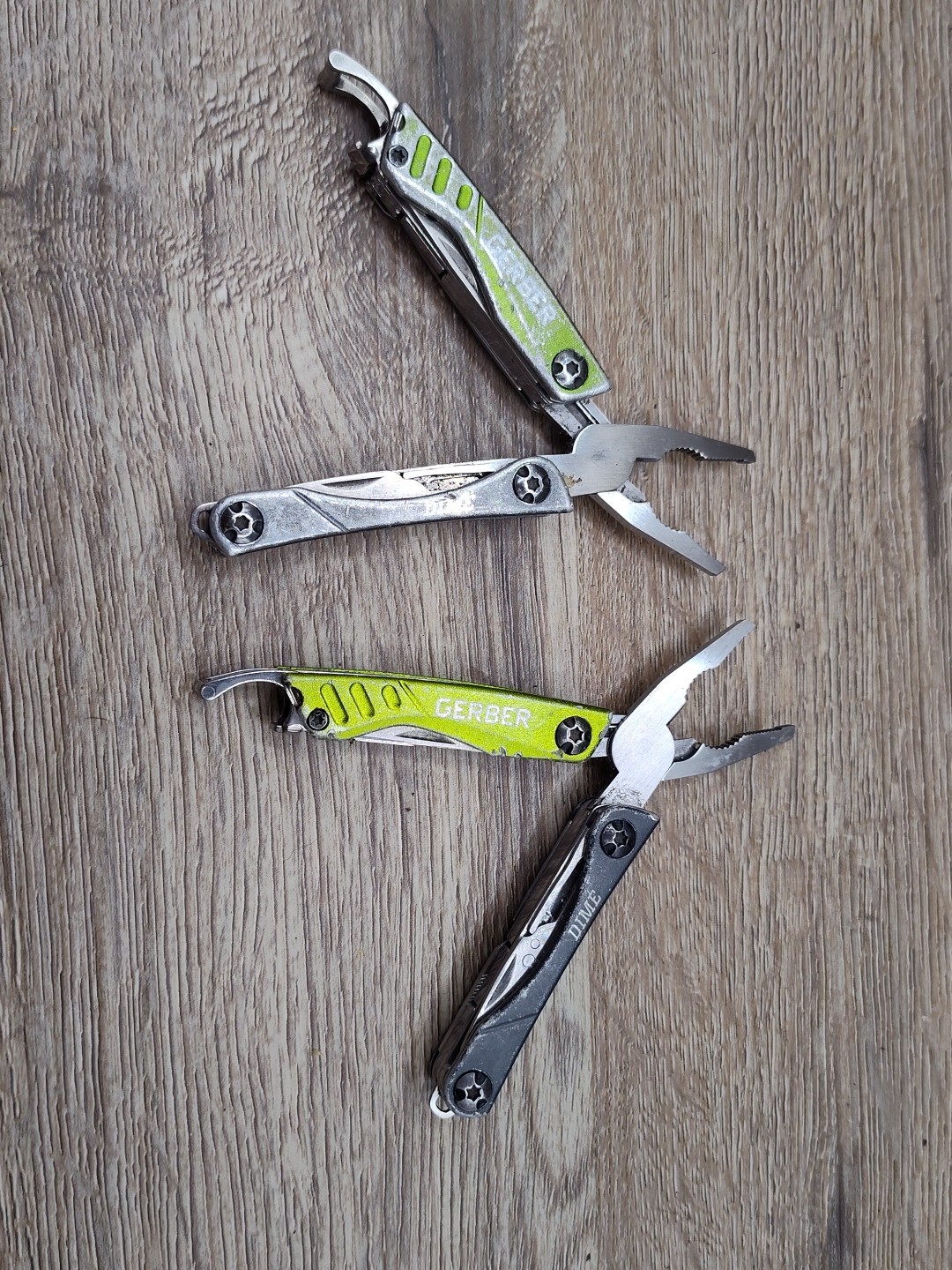 Lot N 2 Gerber Dime Multi Tool Pliers Knife Tools