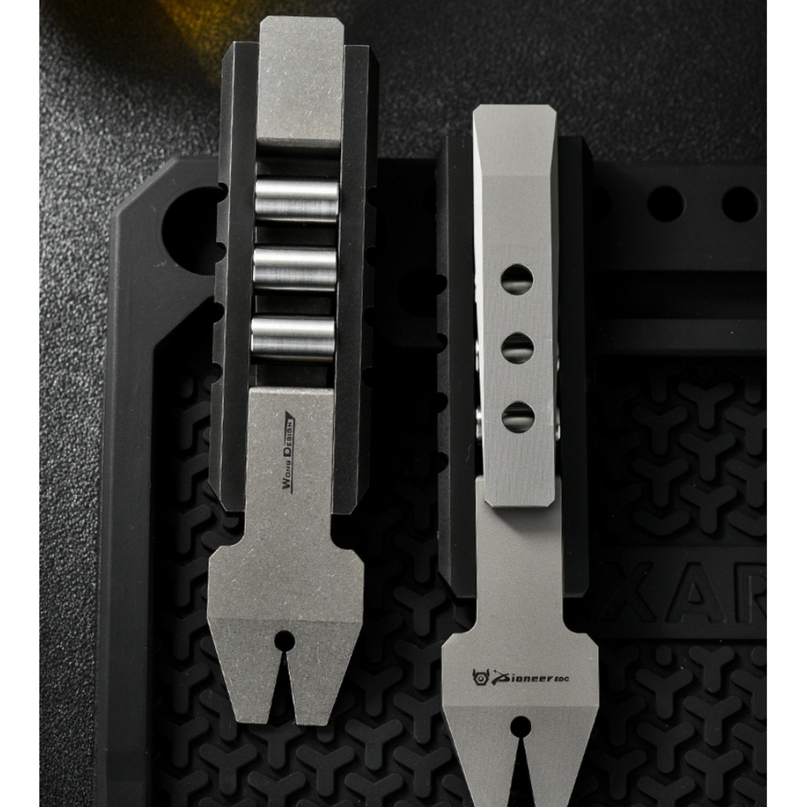 Titanium Alloy EDC Pry Bar Multi-Tool with Fidget Roller Pocket Clip Outdoor